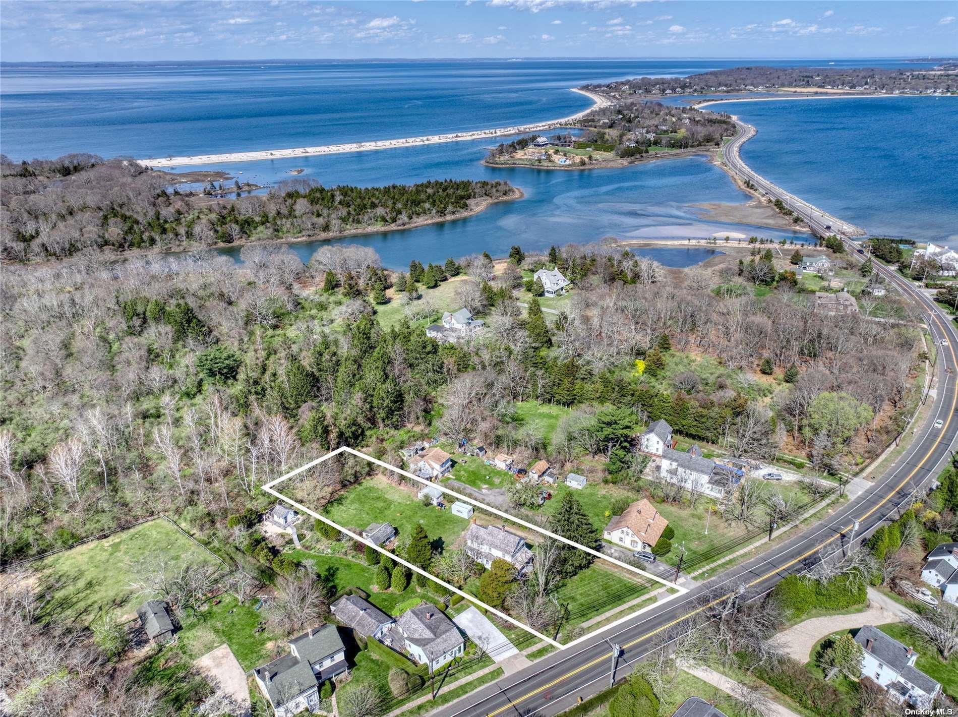 Single Family Main  Suffolk County, NY 11939, MLS-L3544978-4