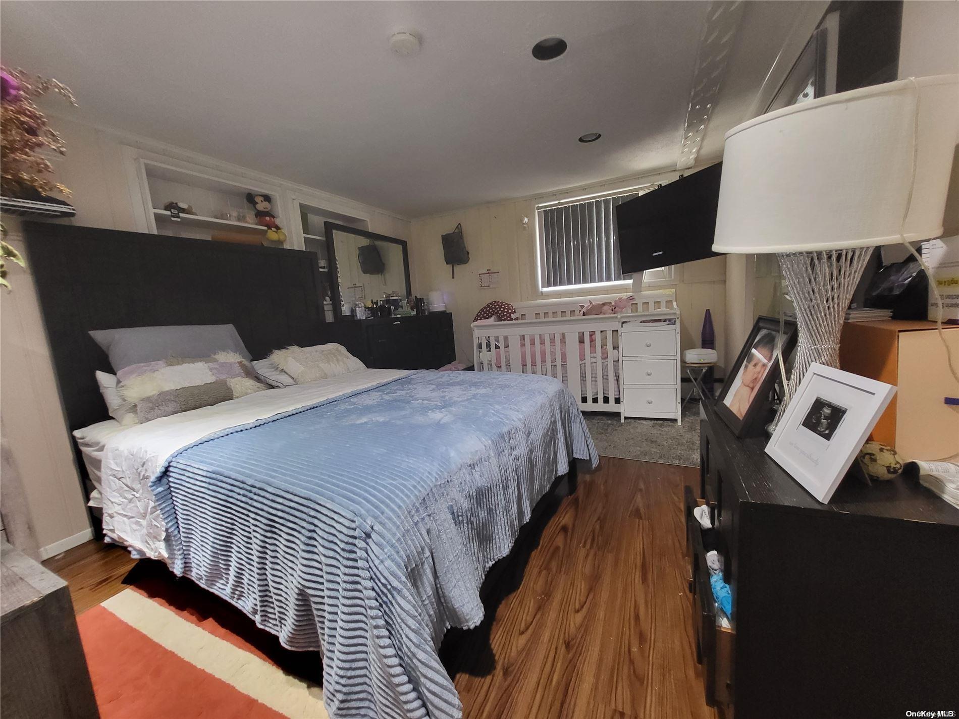 Single Family Valentines  Nassau County, NY 11590, MLS-L3545815-7