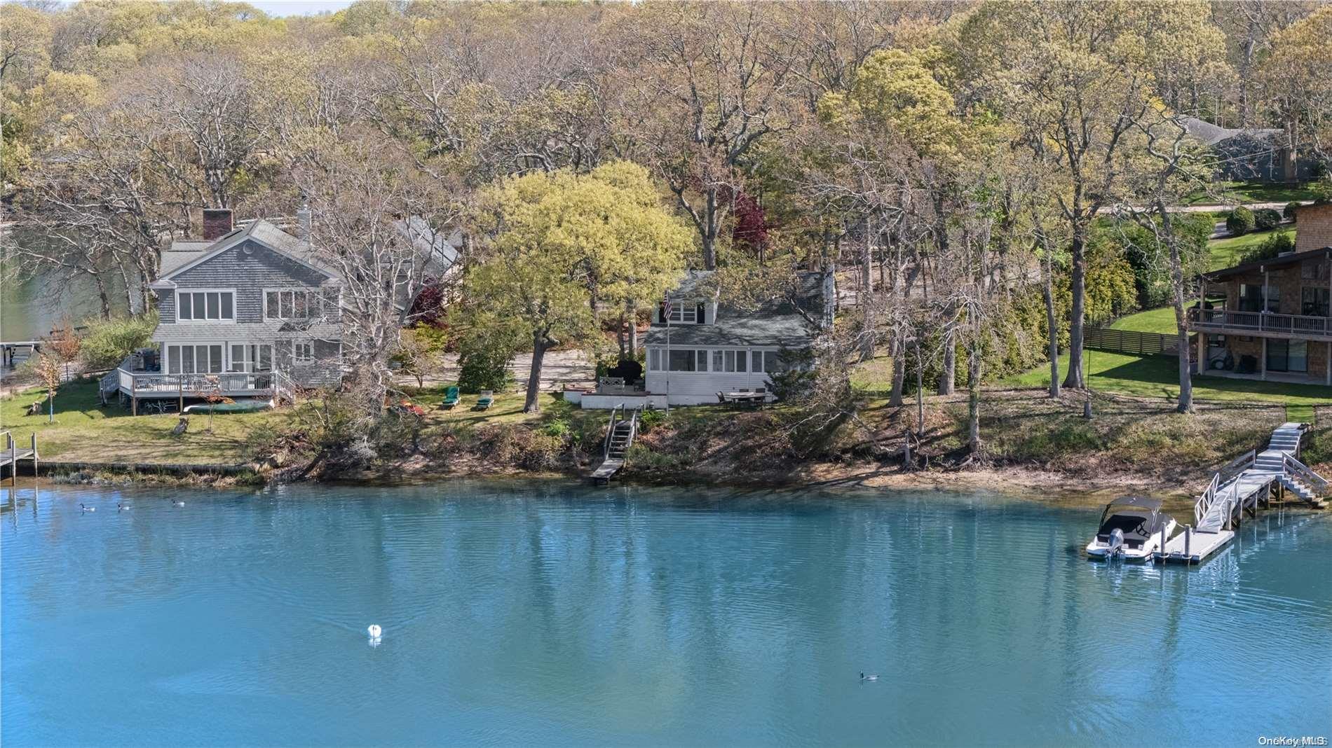 Single Family Doris  Suffolk County, NY 11968, MLS-L3546111-12