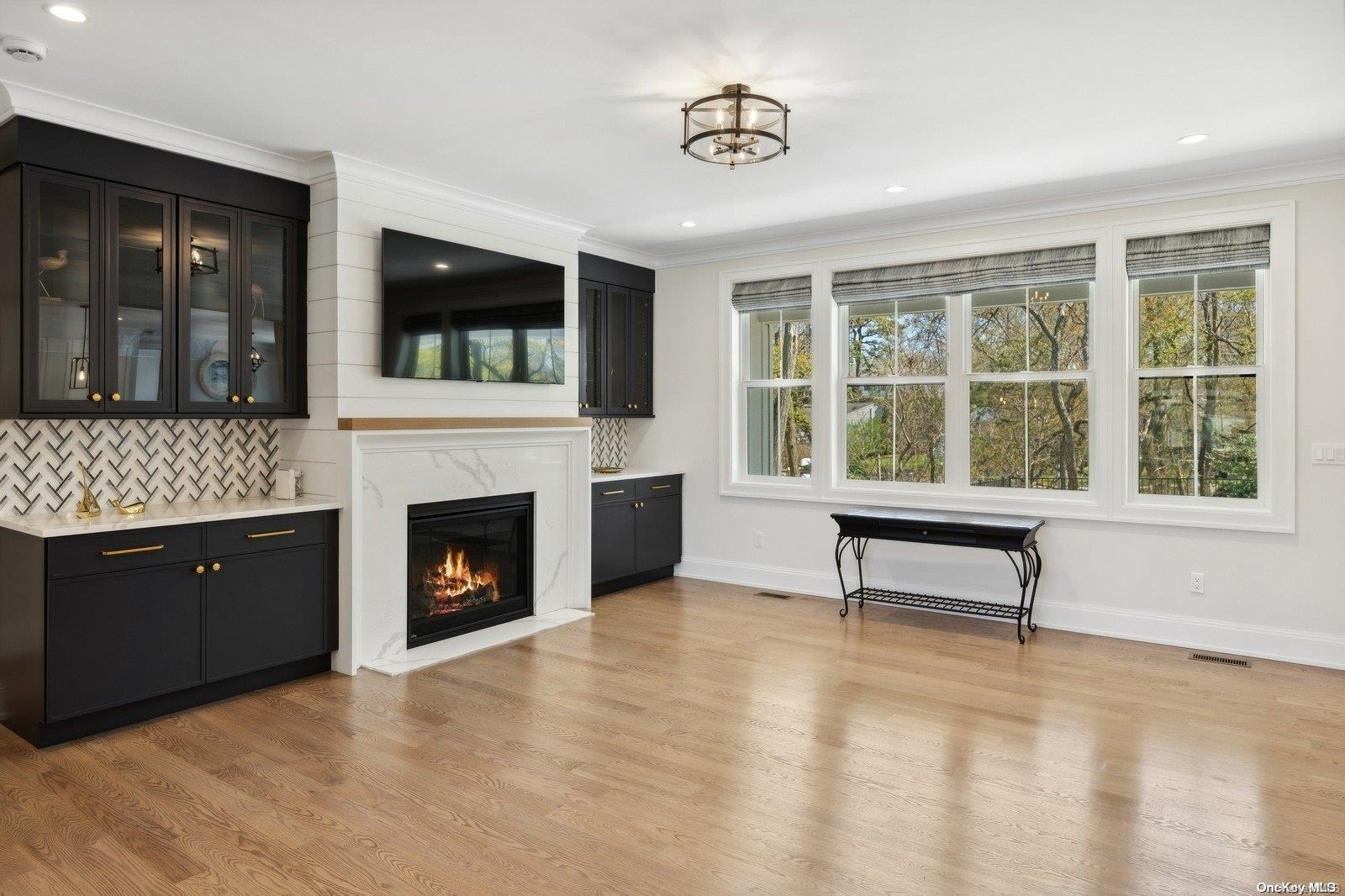 Apartment Glenn  Suffolk County, NY 11971, MLS-L3546491-2