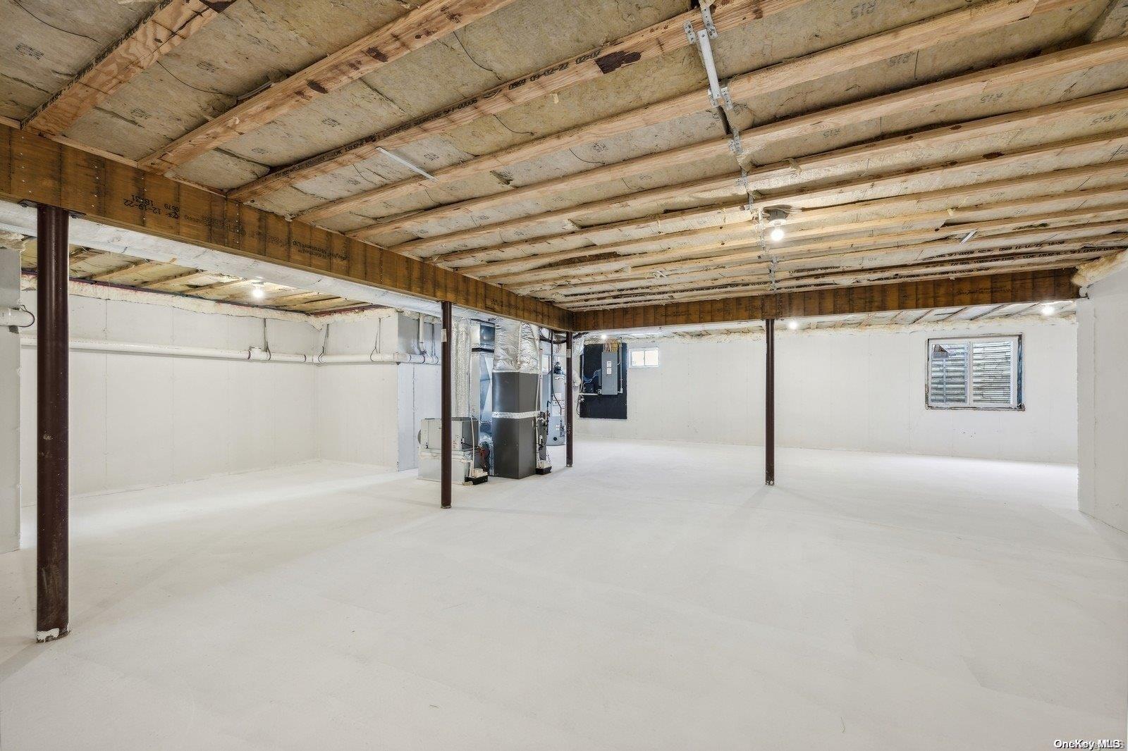 Apartment Glenn  Suffolk County, NY 11971, MLS-L3546491-33