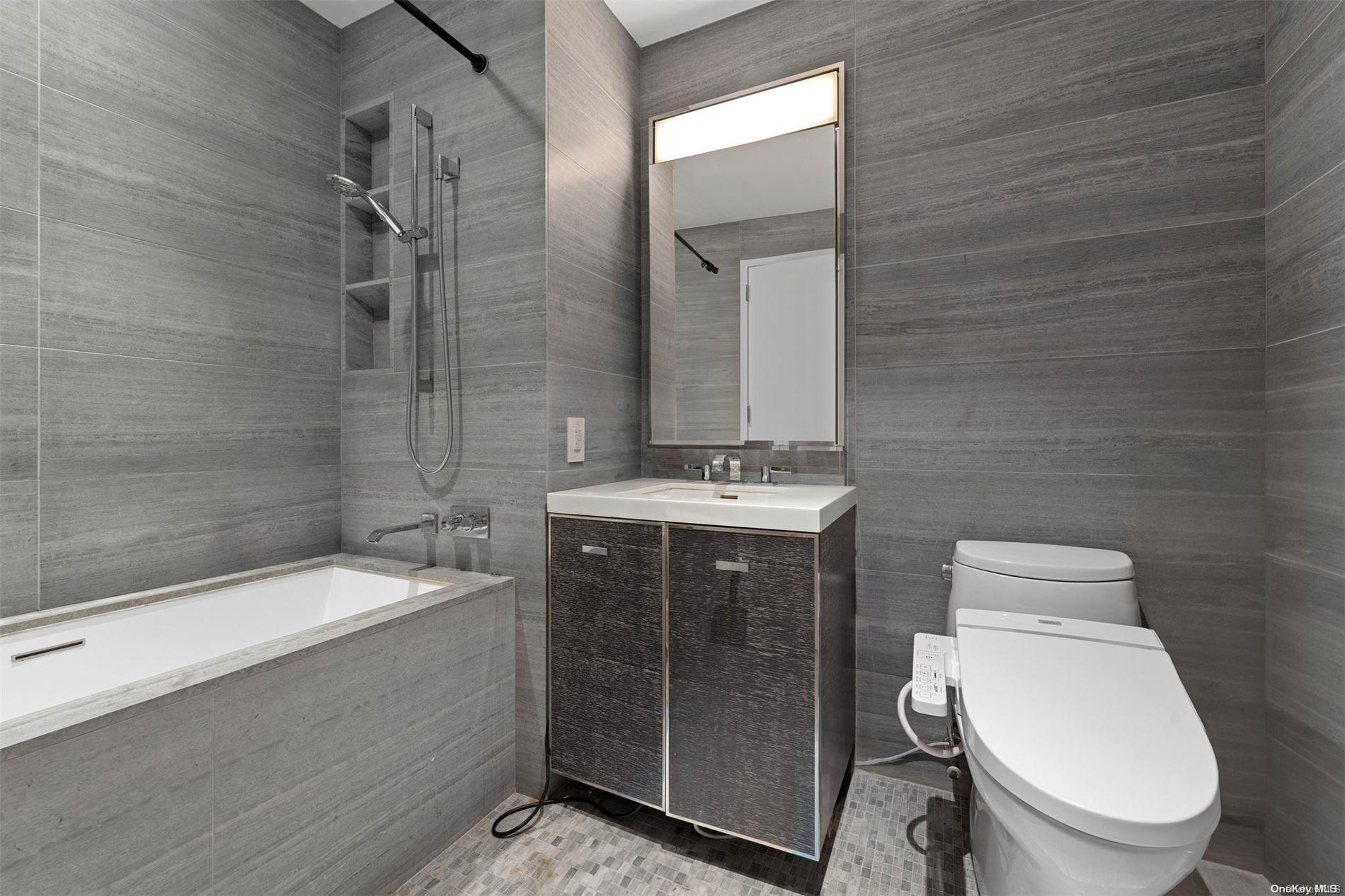 Condo South  Manhattan, NY 10002, MLS-L3546562-19