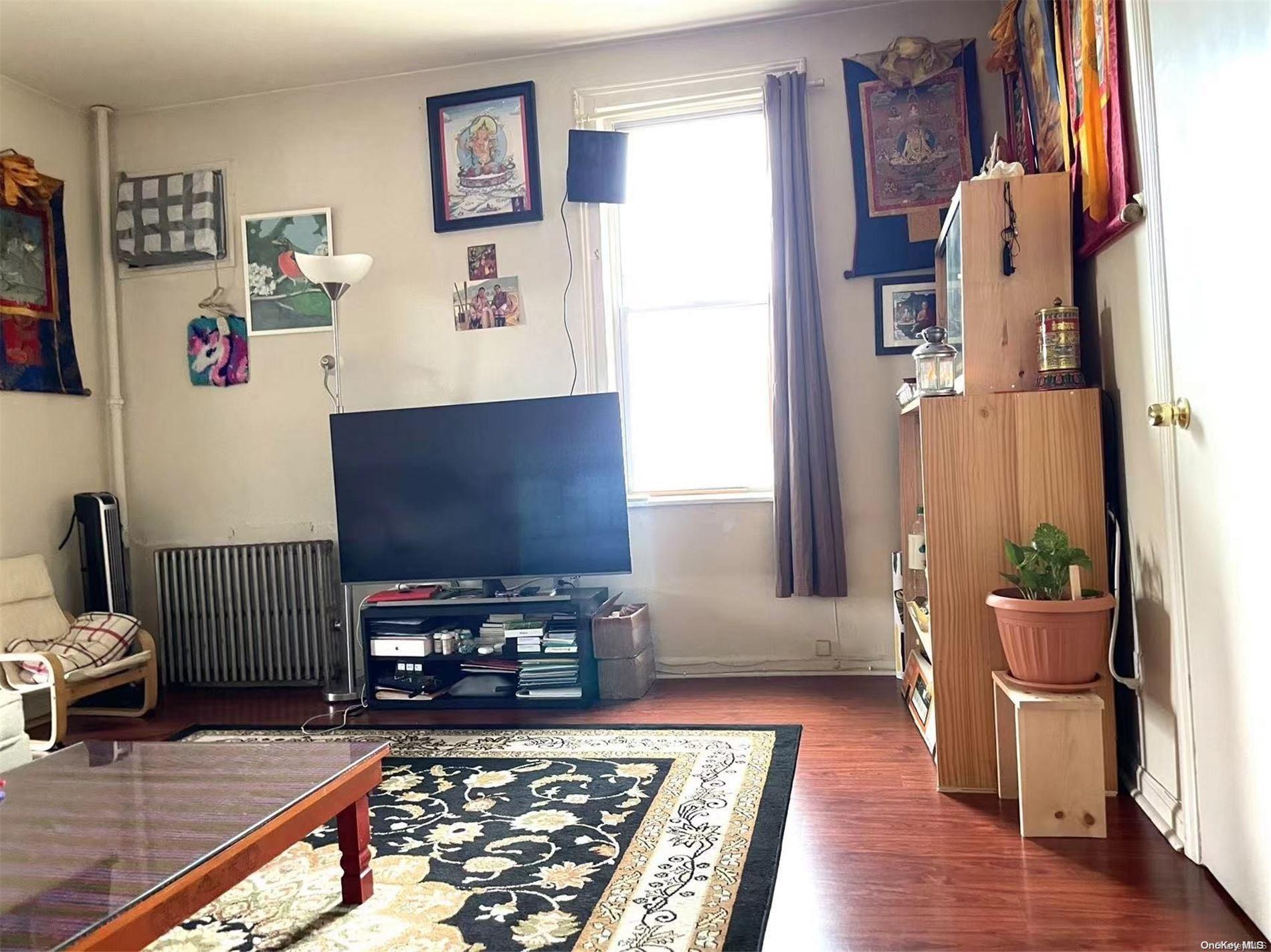 Single Family 58th St  Queens, NY 11377, MLS-L3546668-11