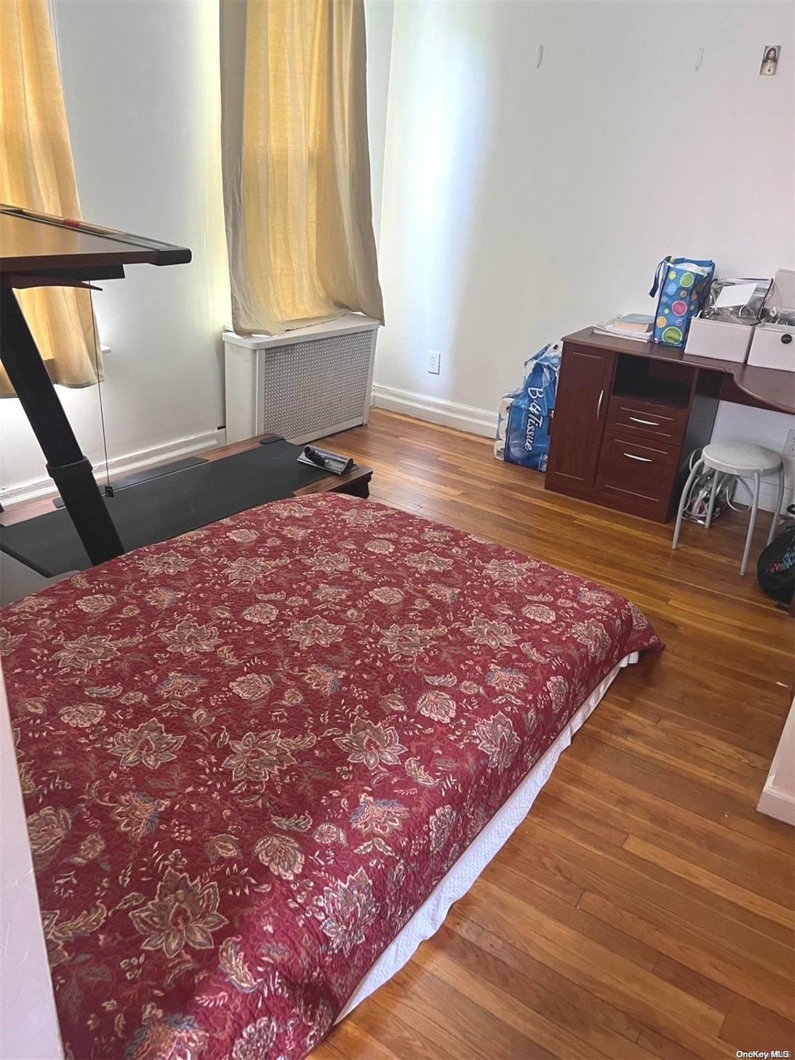 Single Family 72nd  Queens, NY 11377, MLS-L3547102-6