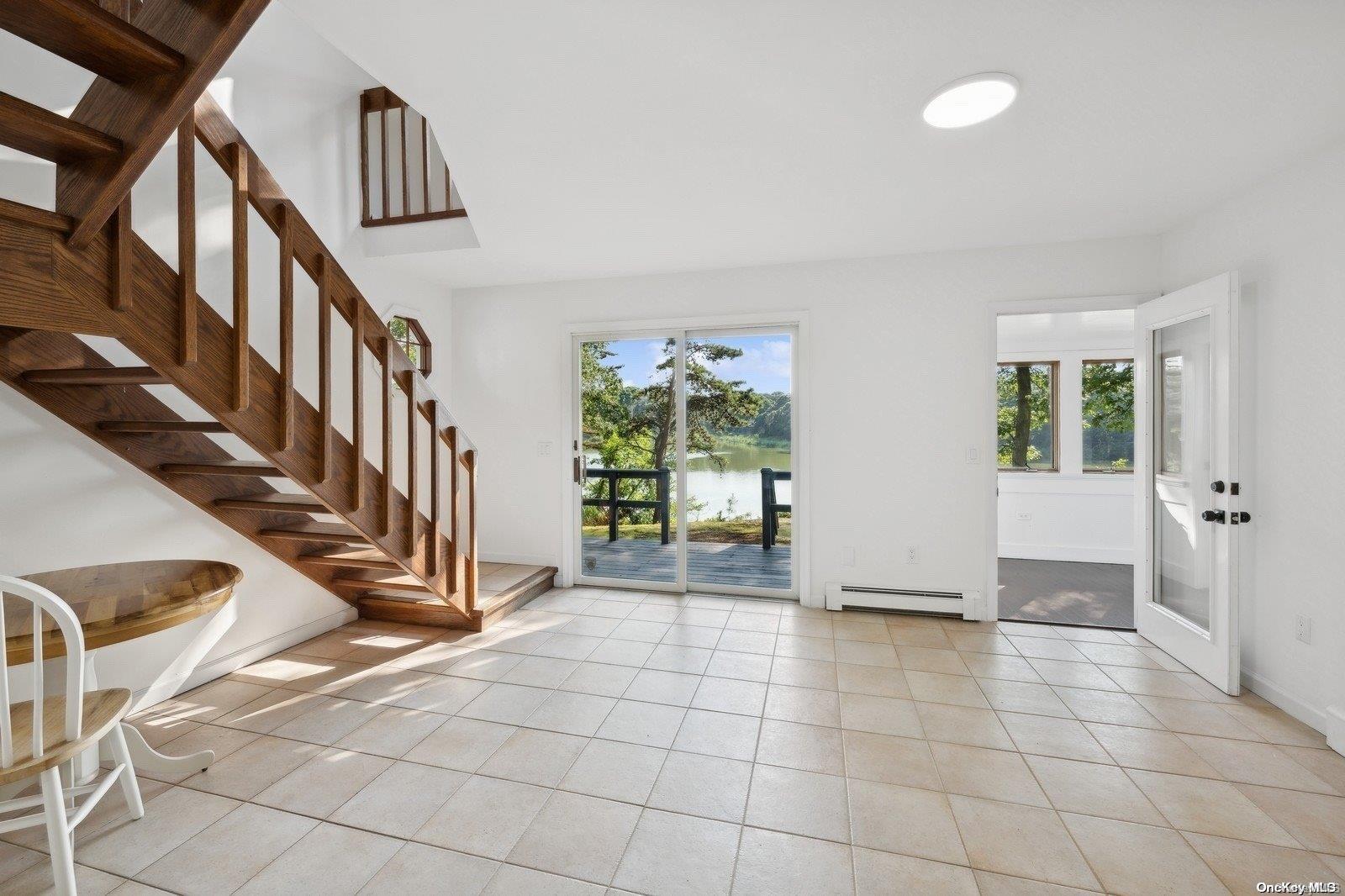 Single Family Trumans  Suffolk County, NY 11939, MLS-L3547425-5