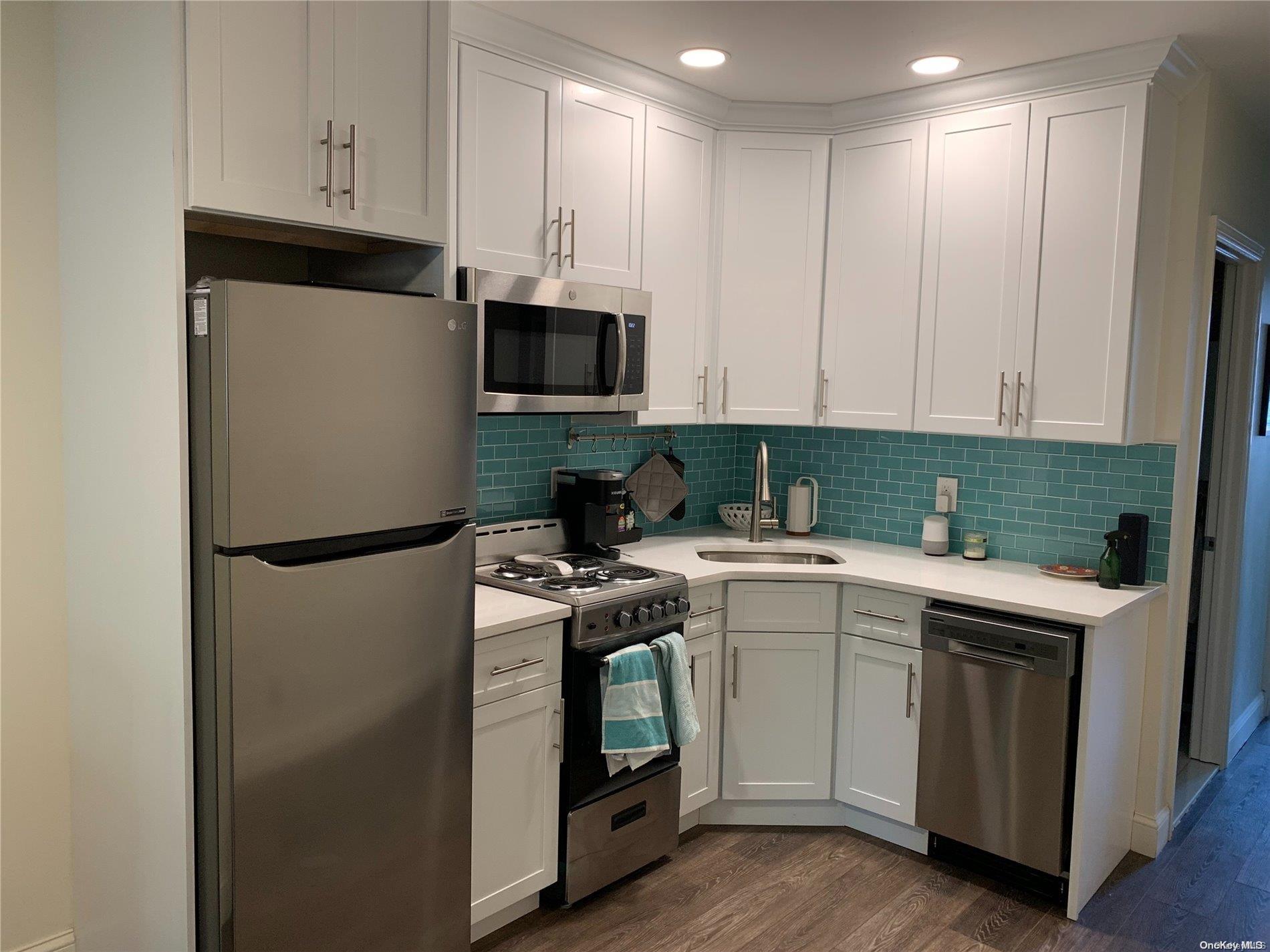 Commercial Sale North 8th  Brooklyn, NY 11211, MLS-L3547609-10