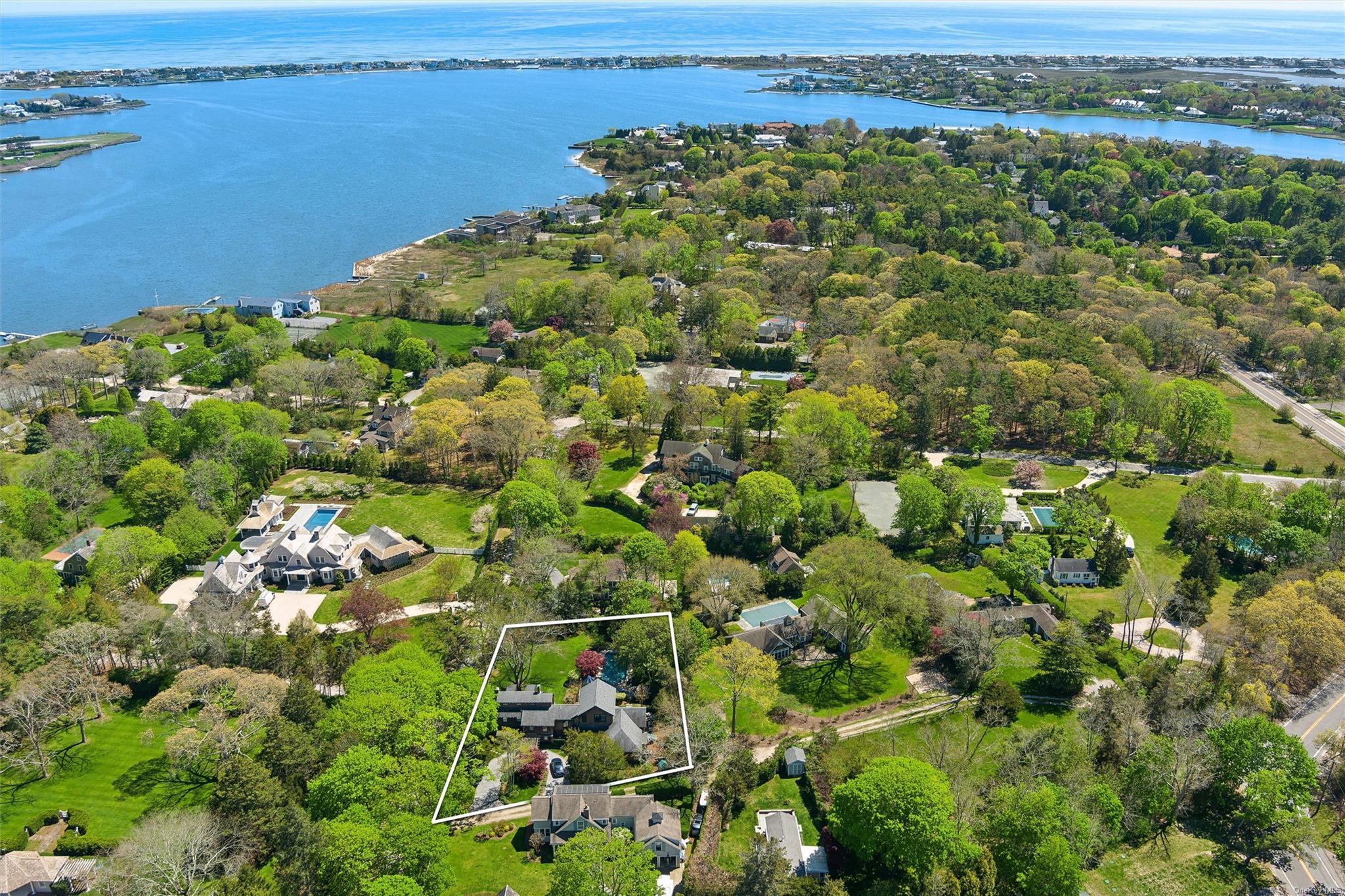 Single Family Woodbridge  Suffolk County, NY 11978, MLS-L3547762-33