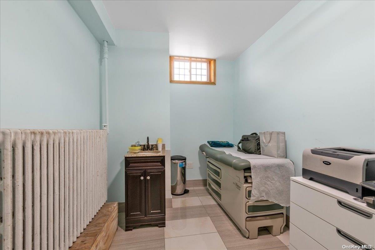 Single Family 168th  Queens, NY 11432, MLS-L3548075-17