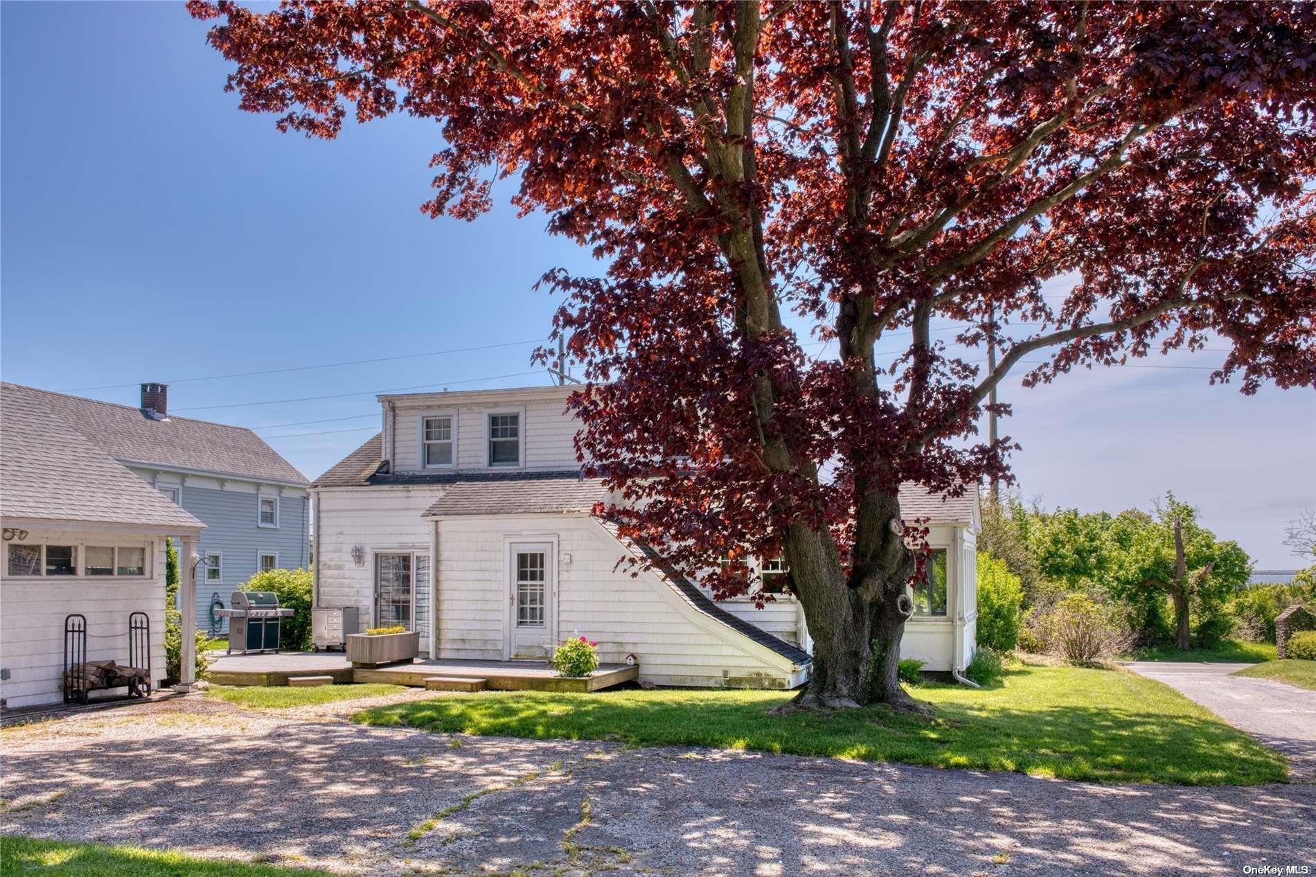 Single Family Main  Suffolk County, NY 11957, MLS-L3548646-15