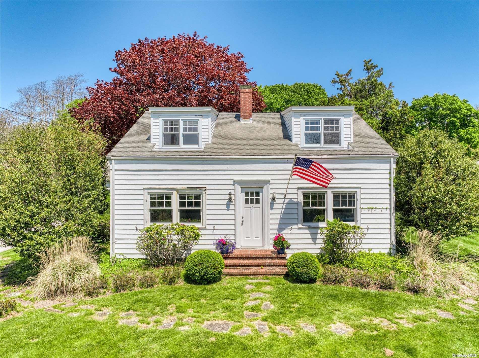 Single Family Main  Suffolk County, NY 11957, MLS-L3548646-2