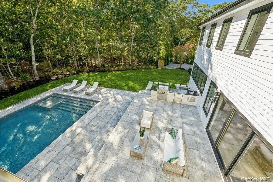 Single Family Middle Line  Suffolk County, NY 11968, MLS-L3549769-22