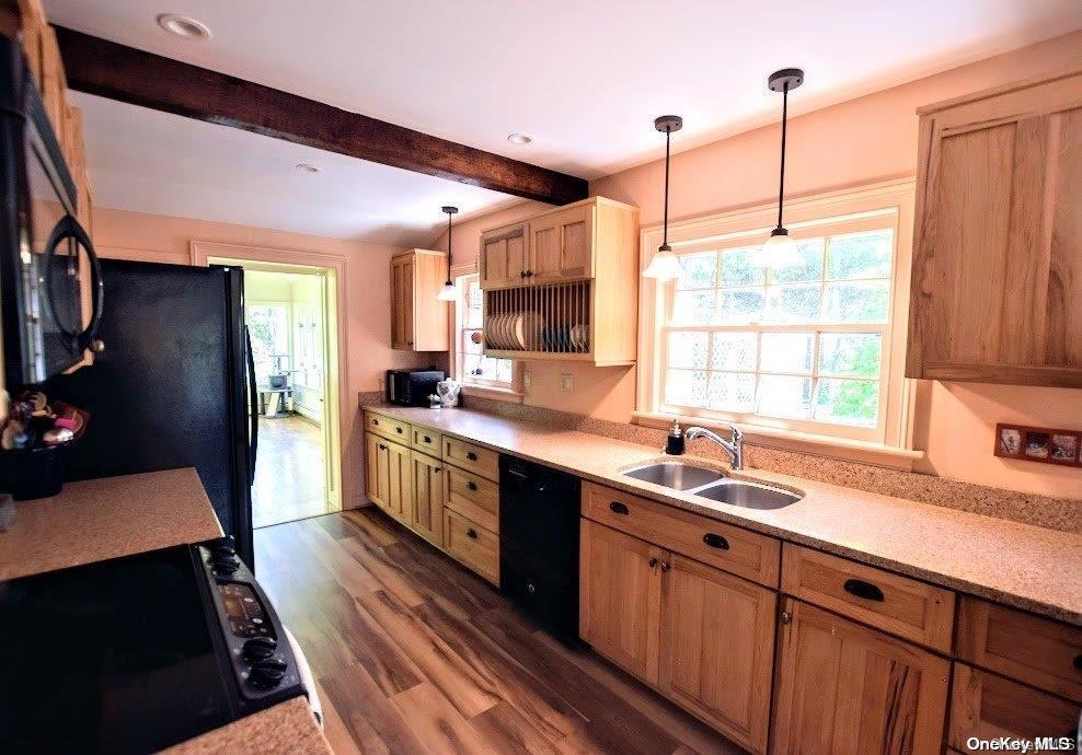 Single Family Old South Country  Suffolk County, NY 11719, MLS-L3550143-11