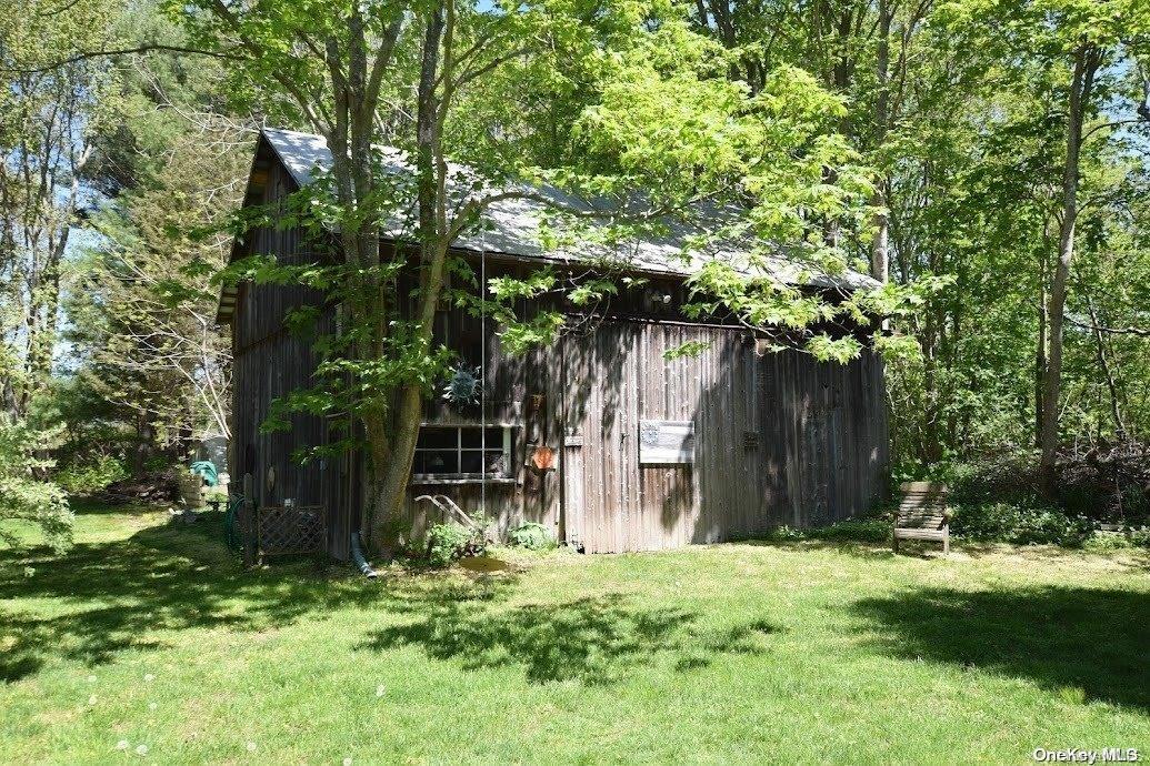 Single Family Old South Country  Suffolk County, NY 11719, MLS-L3550143-3
