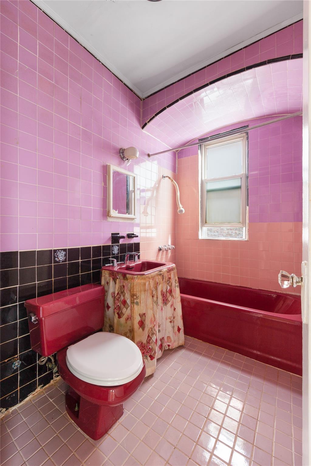 Single Family 92nd  Brooklyn, NY 11236, MLS-L3550442-18