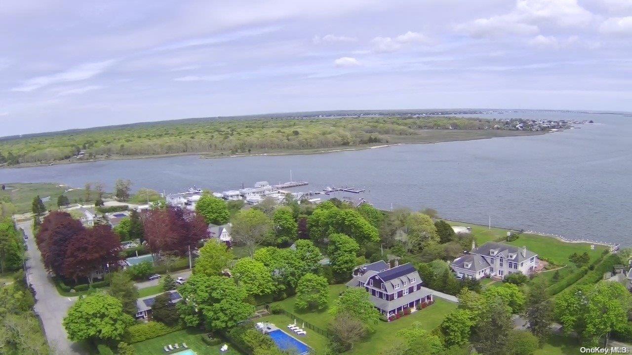 Single Family Walker  Suffolk County, NY 11942, MLS-L3550829-4