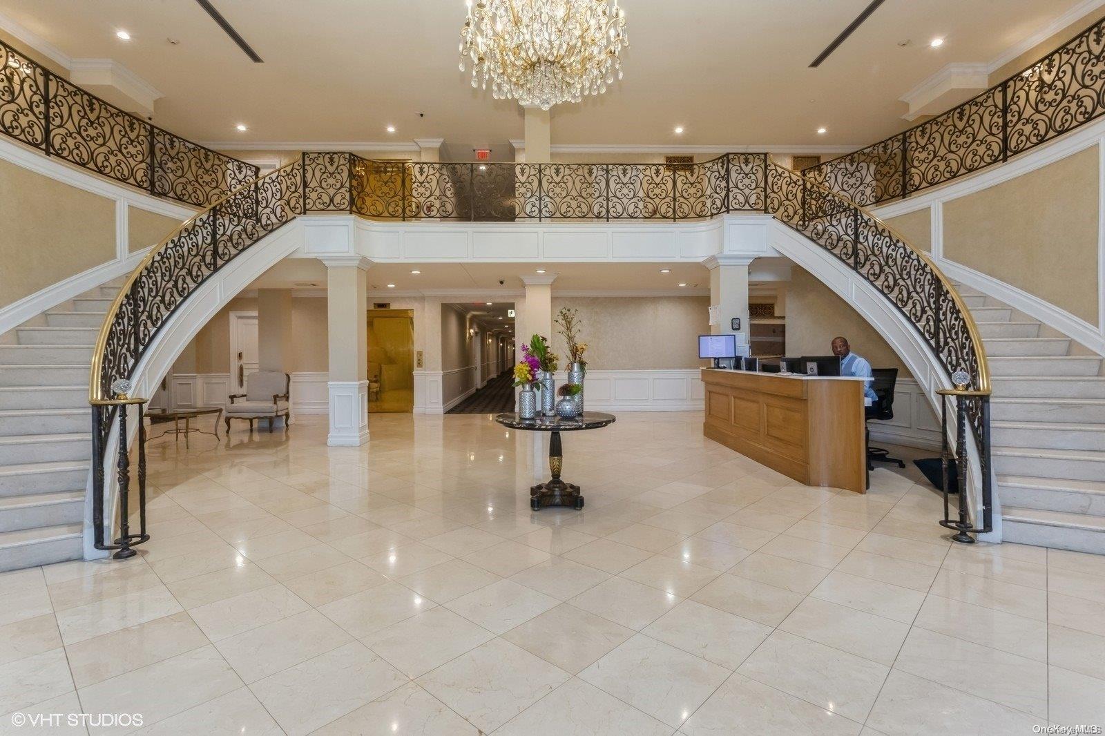 Condo Central  Nassau County, NY 11559, MLS-L3550844-2