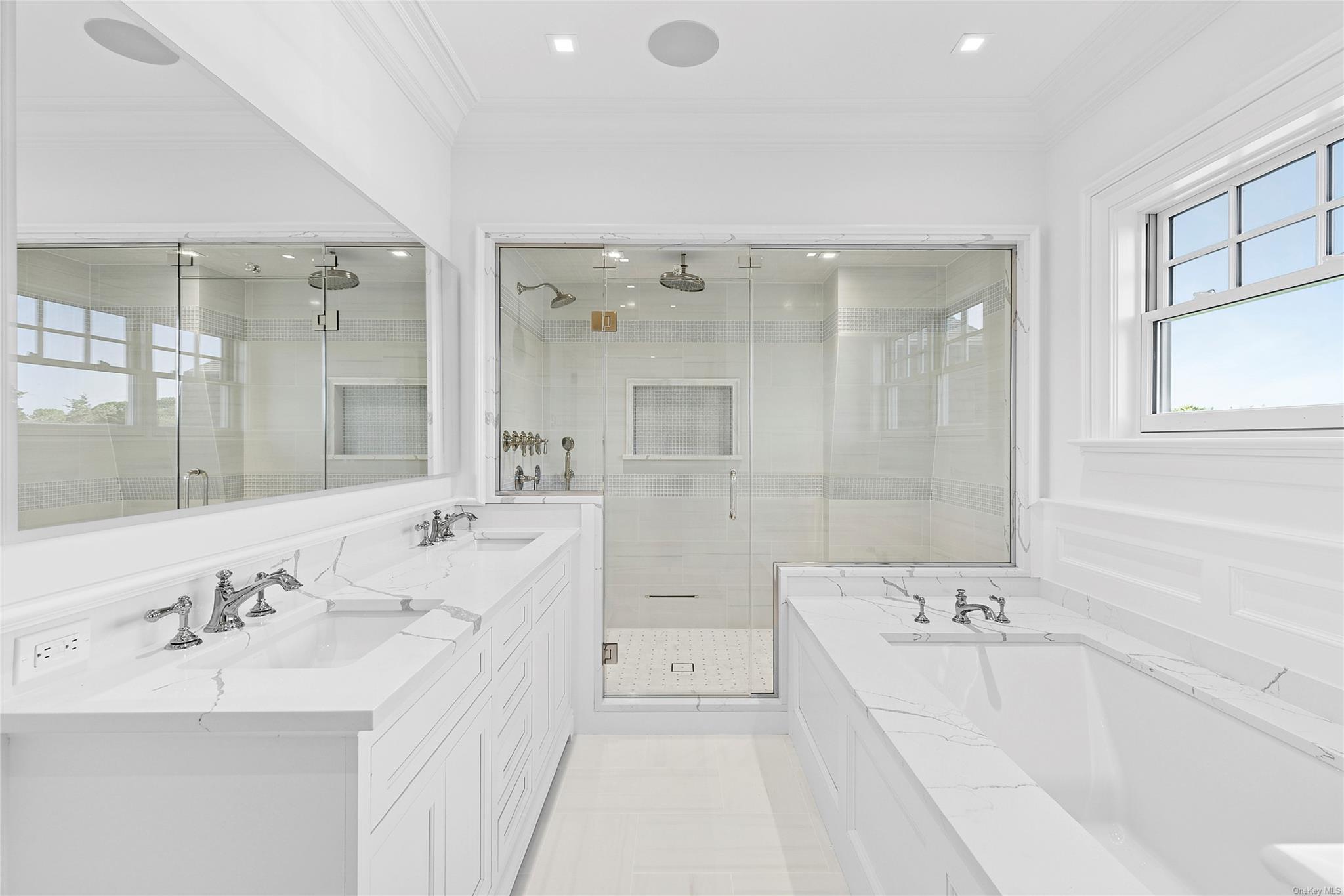 Single Family Club  Suffolk County, NY 11960, MLS-L3550916-11