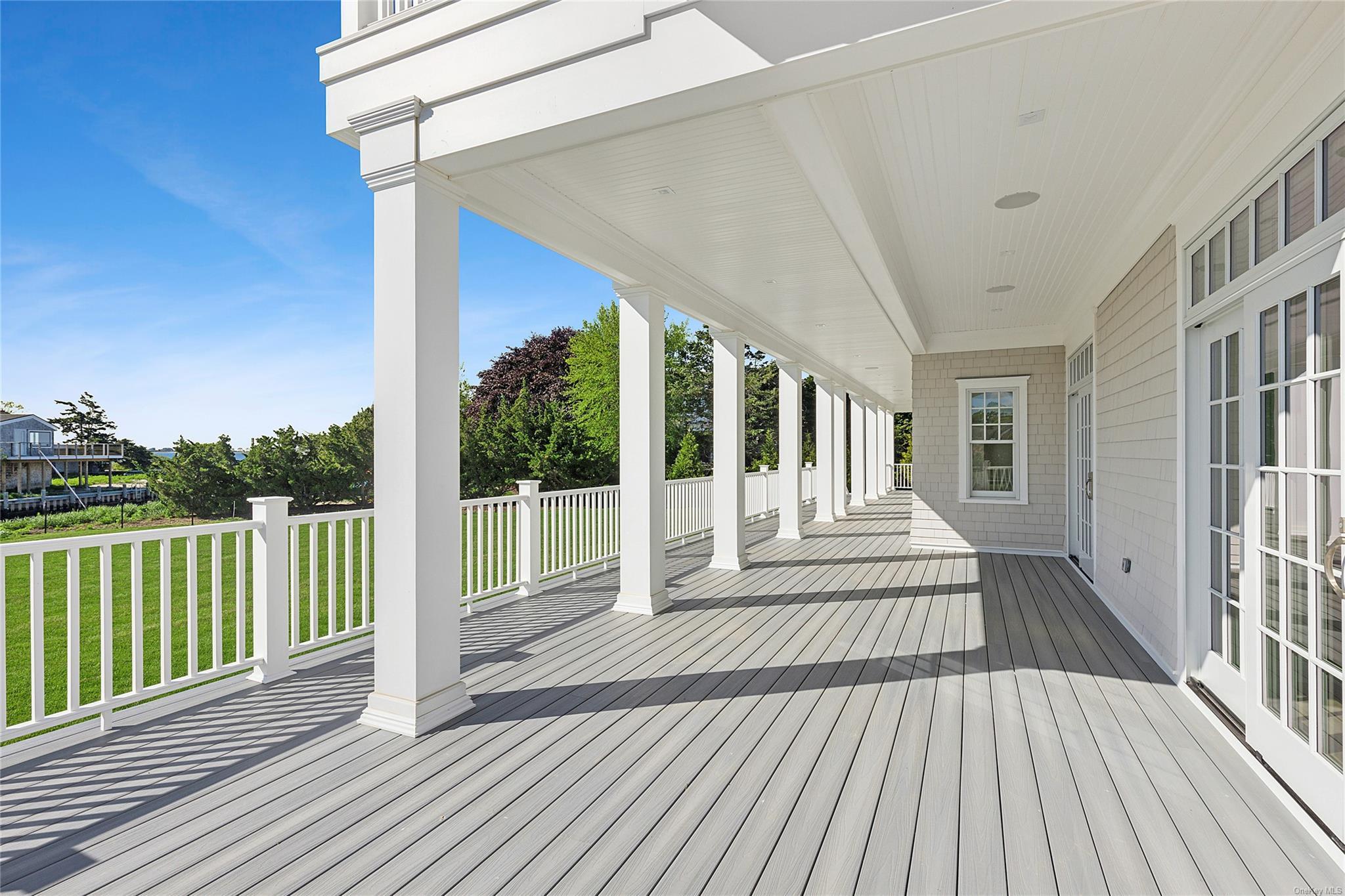 Single Family Club  Suffolk County, NY 11960, MLS-L3550916-27