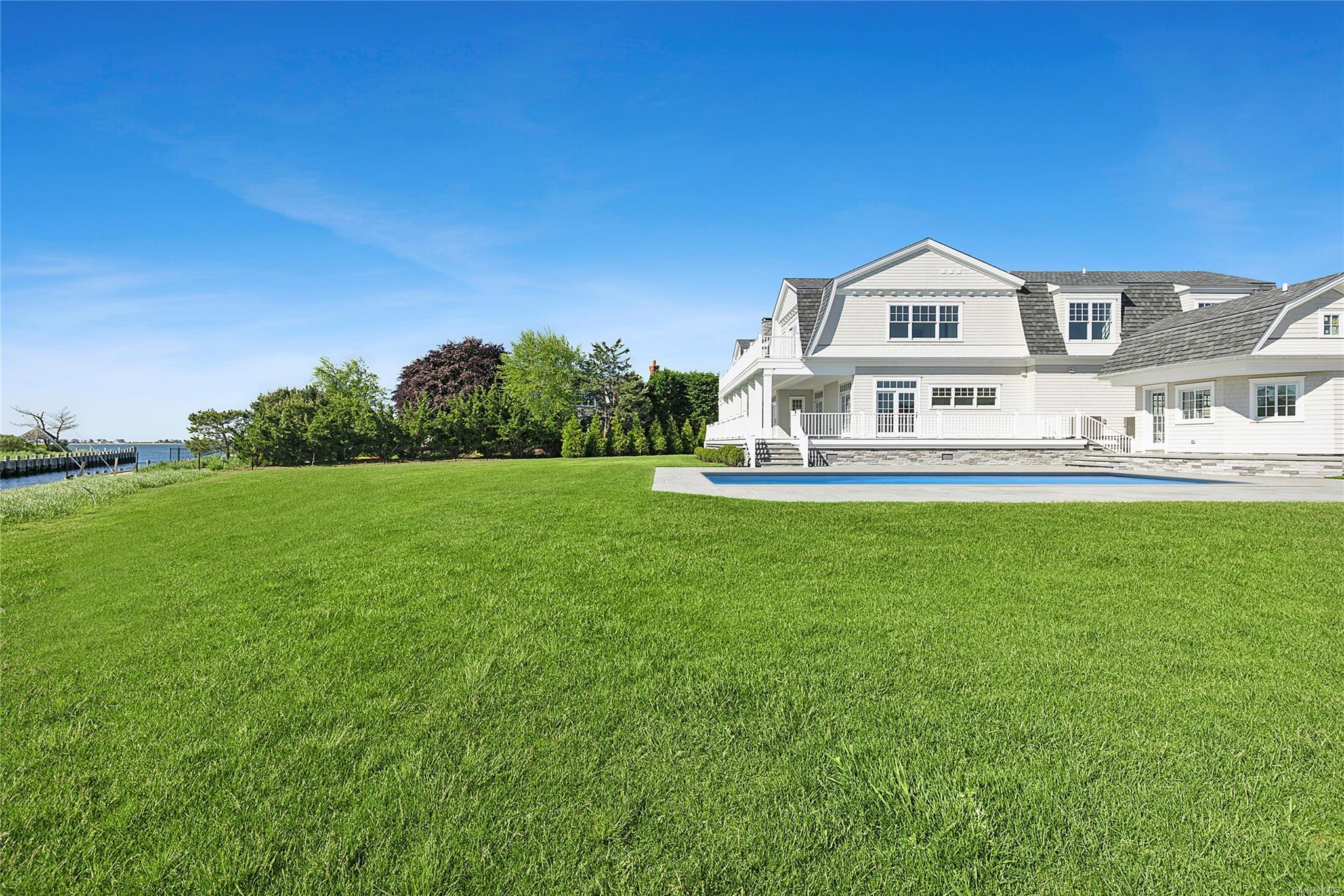Single Family Club  Suffolk County, NY 11960, MLS-L3550916-37