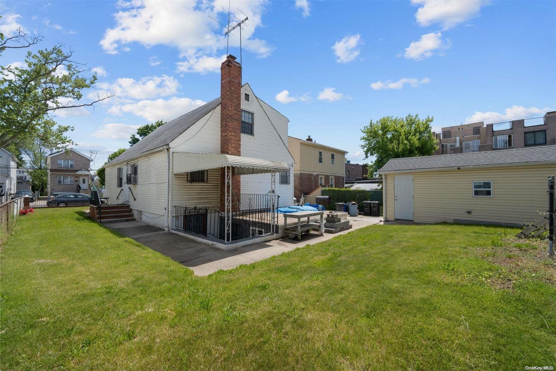 Single Family 194th  Queens, NY 11412, MLS-L3551499-7