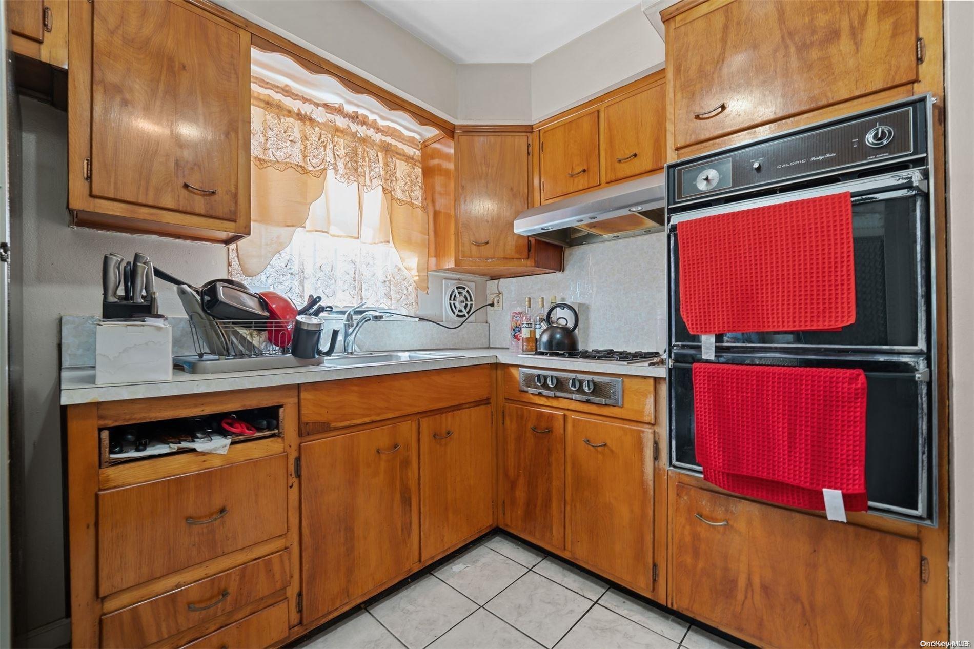 Single Family 194th  Queens, NY 11412, MLS-L3551499-9