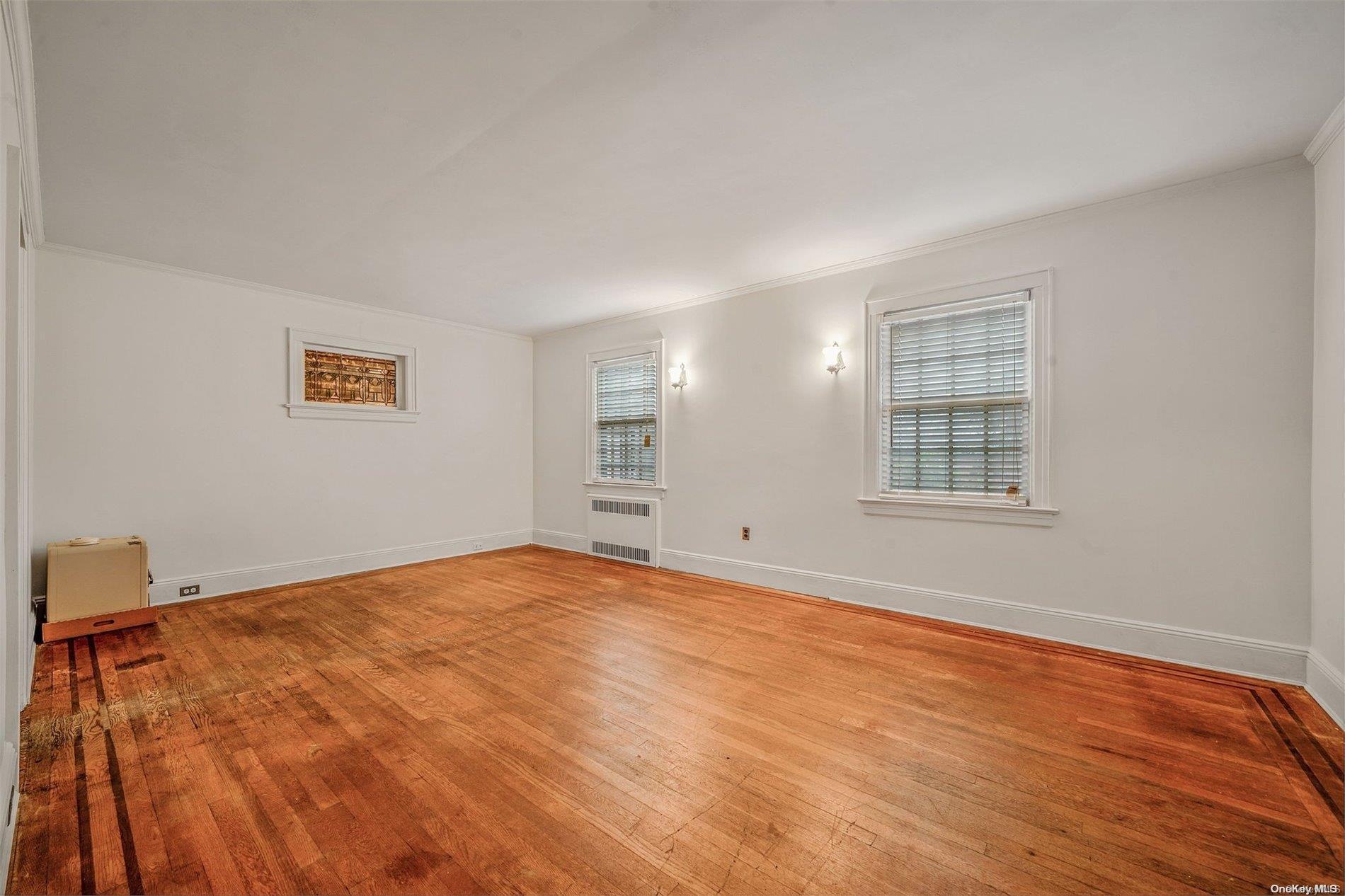 Single Family 60th  Queens, NY 11378, MLS-L3551646-10