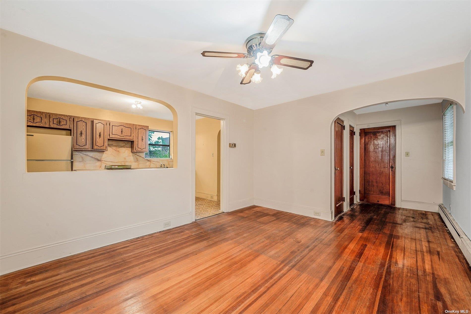 Single Family 60th Avenue Queens, NY 11378, MLS-L3551646-27