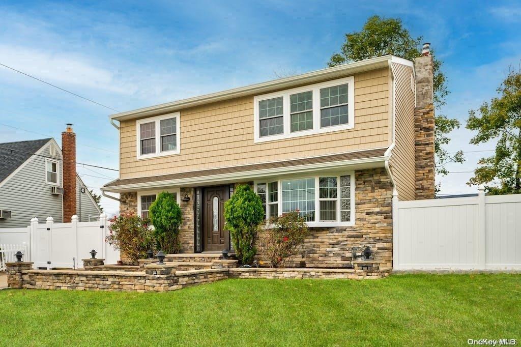 Single Family George  Nassau County, NY 11801, MLS-L3551822-2