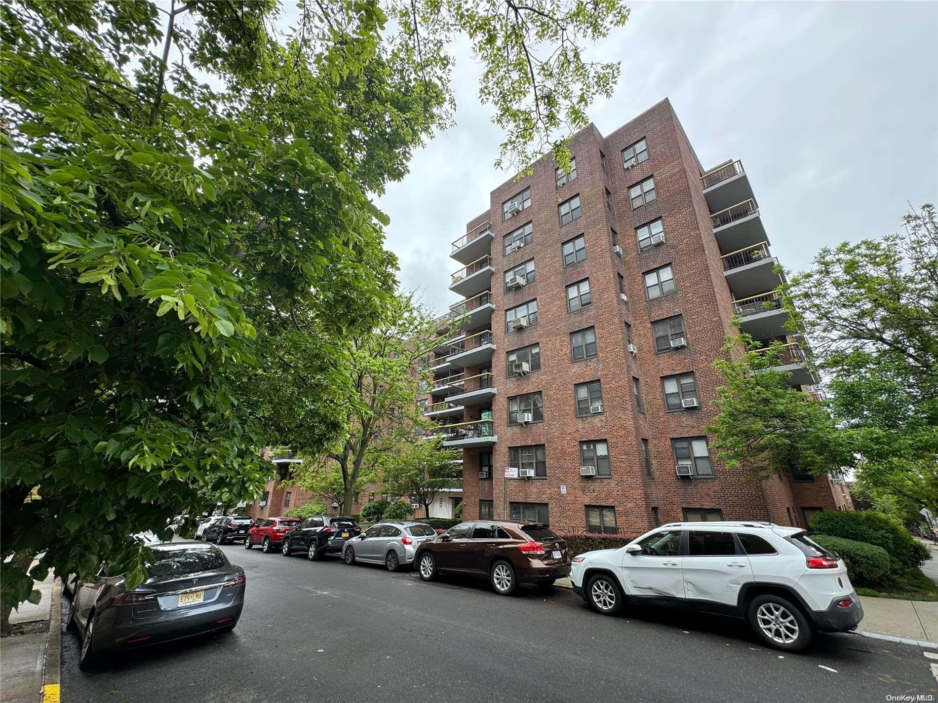 Coop Booth Street  Queens, NY 11375, MLS-L3552274-14