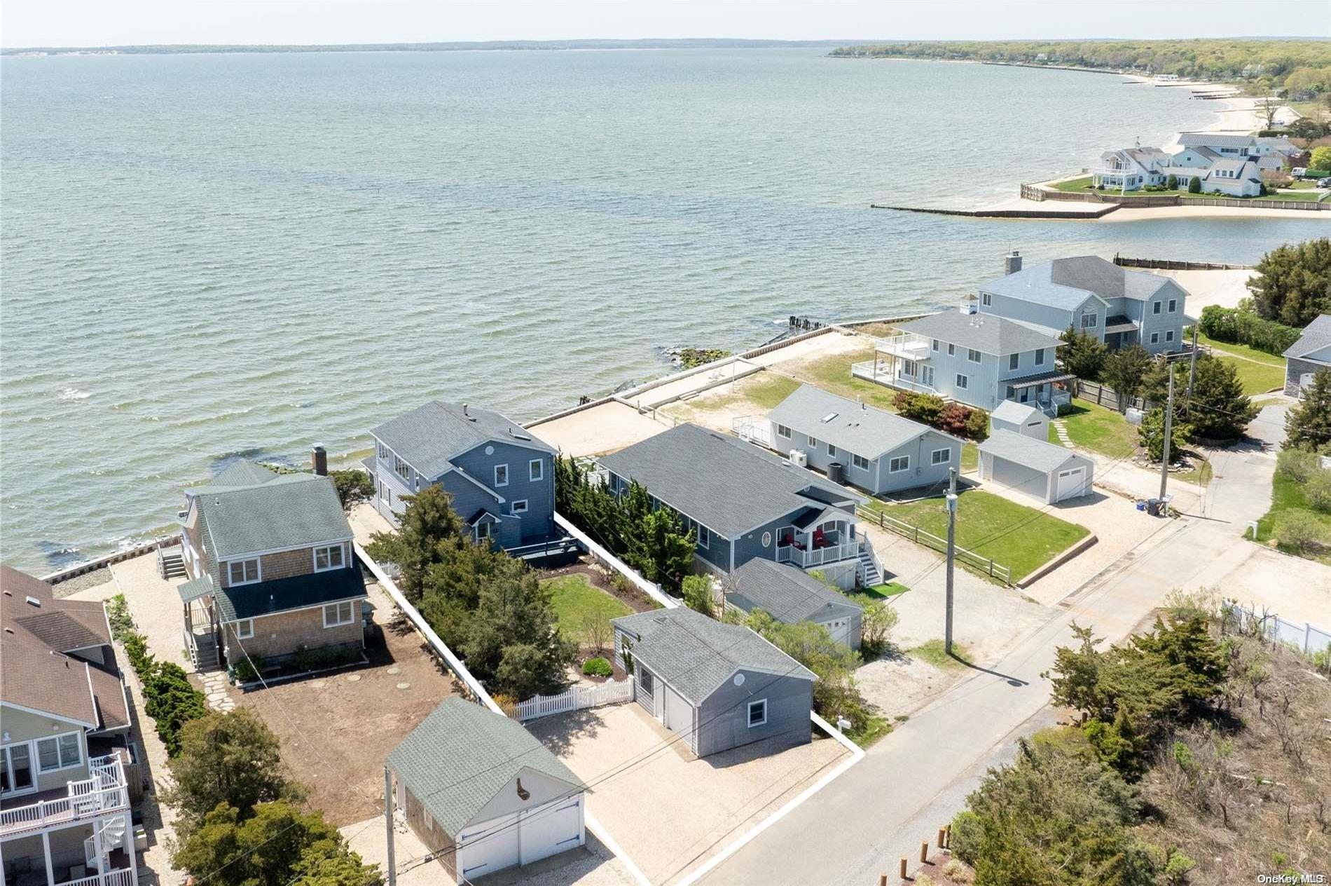 Single Family Camp Mineola  Suffolk County, NY 11952, MLS-L3552341-23