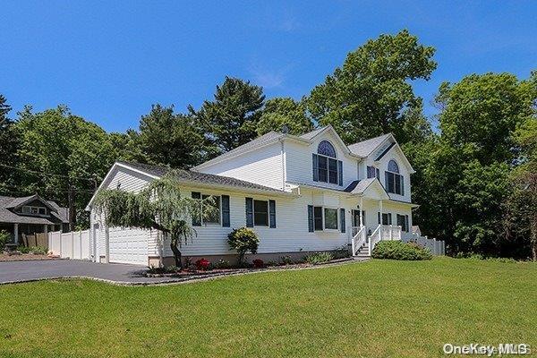 Single Family Rosevale  Suffolk County, NY 11779, MLS-L3554030-2