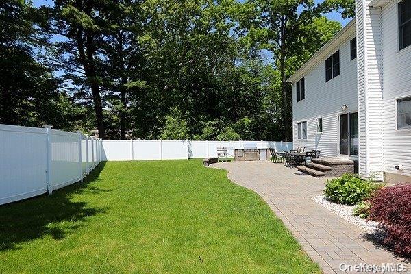 Single Family Rosevale  Suffolk County, NY 11779, MLS-L3554030-22