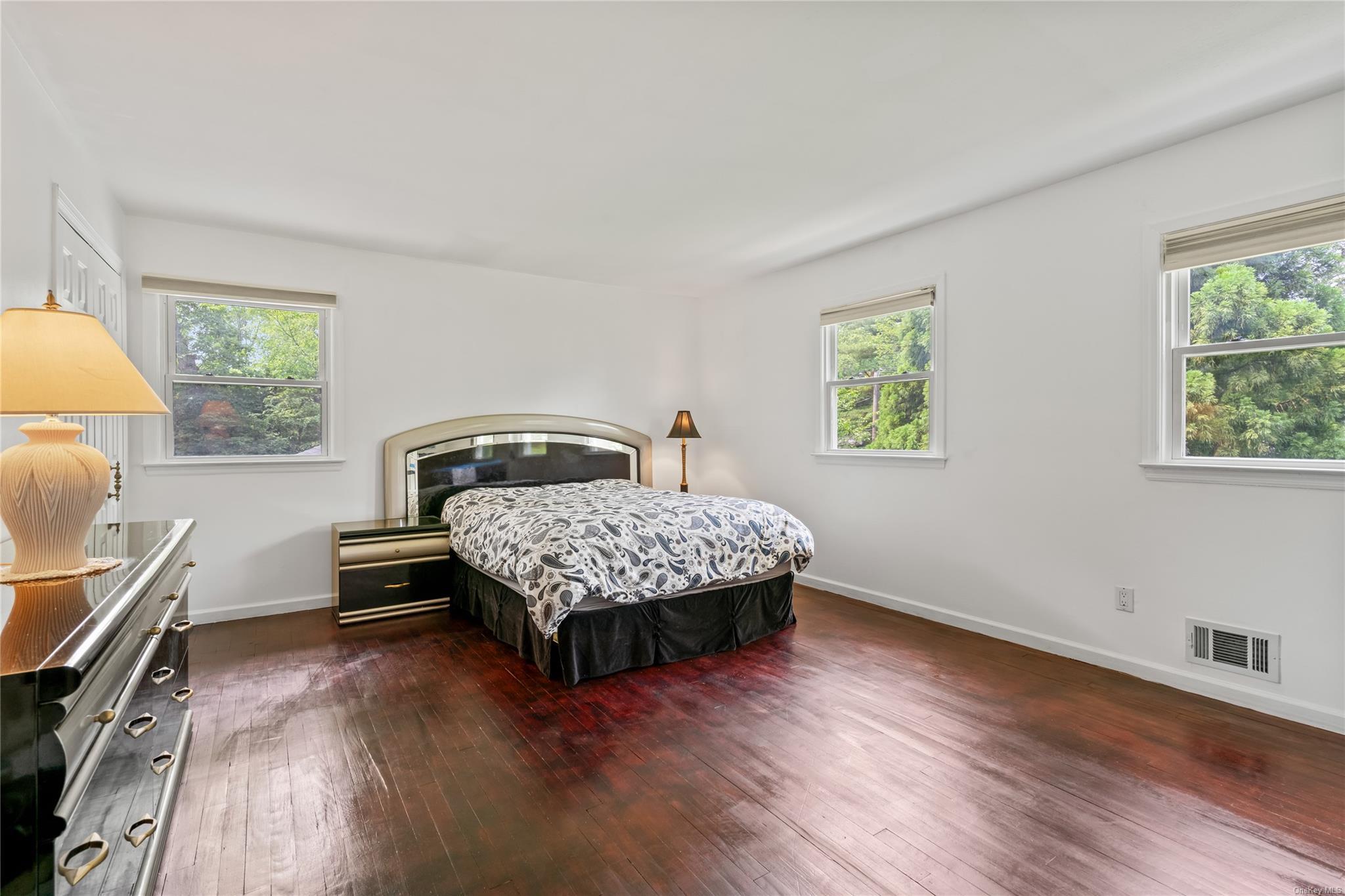 Single Family Kodiak  Drive  Nassau County, NY 11797, MLS-L3554948-23