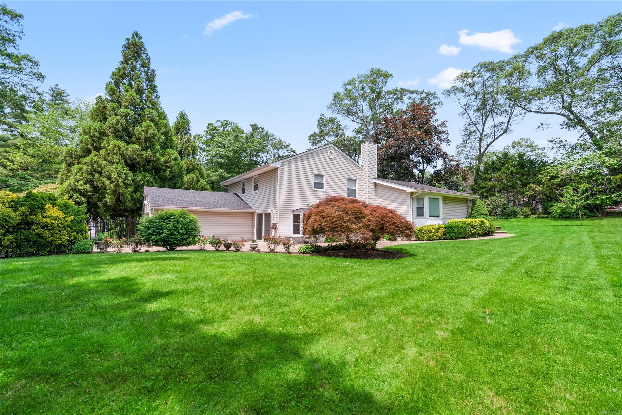 Single Family Kodiak  Drive  Nassau County, NY 11797, MLS-L3554948-29
