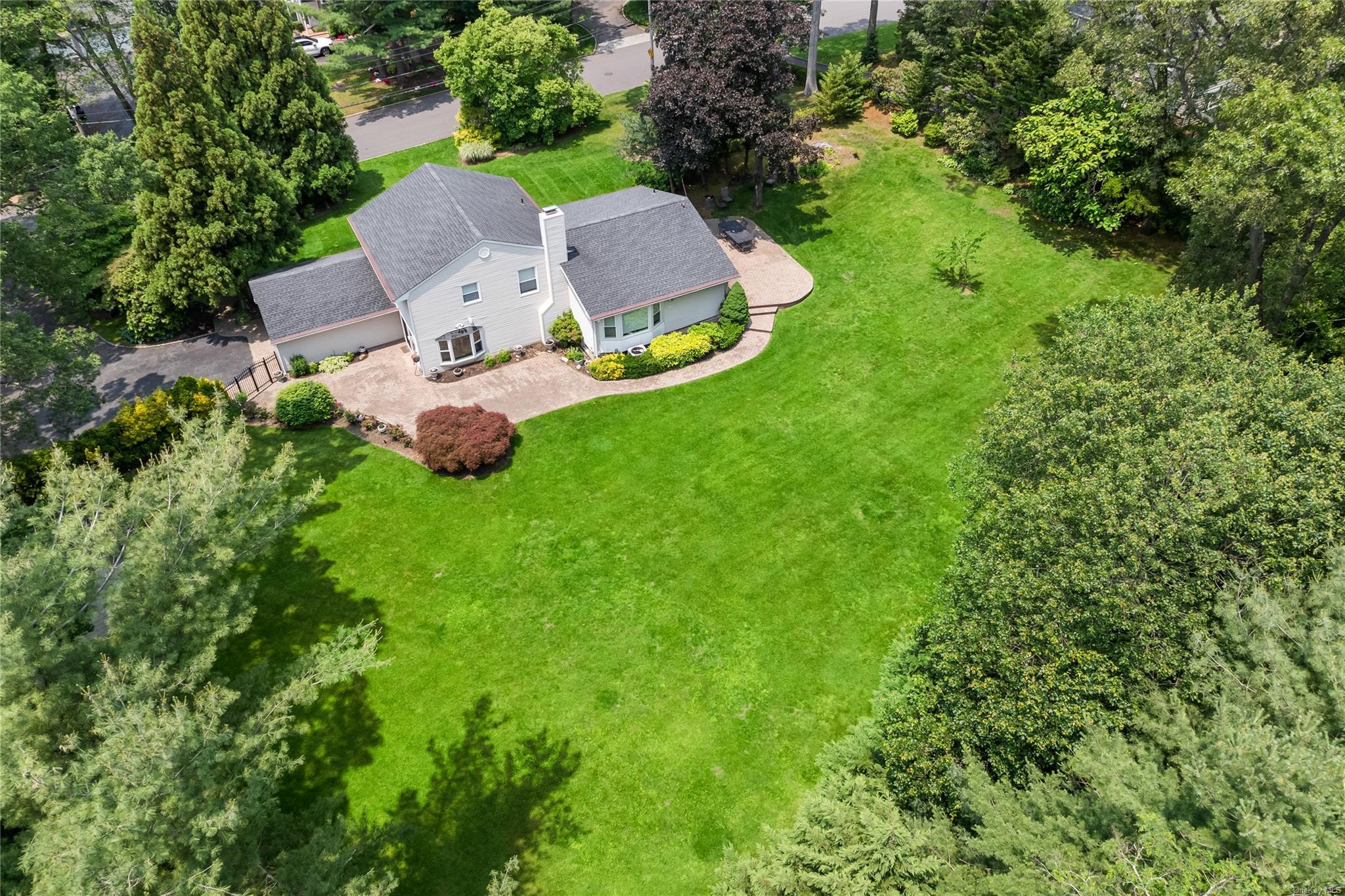 Single Family Kodiak  Drive  Nassau County, NY 11797, MLS-L3554948-31