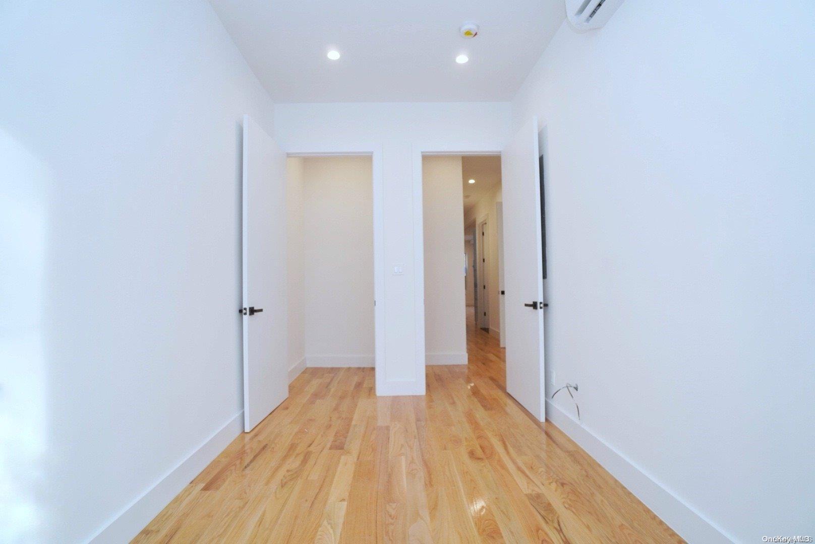 Commercial Sale 28th  Brooklyn, NY 11226, MLS-L3555196-14