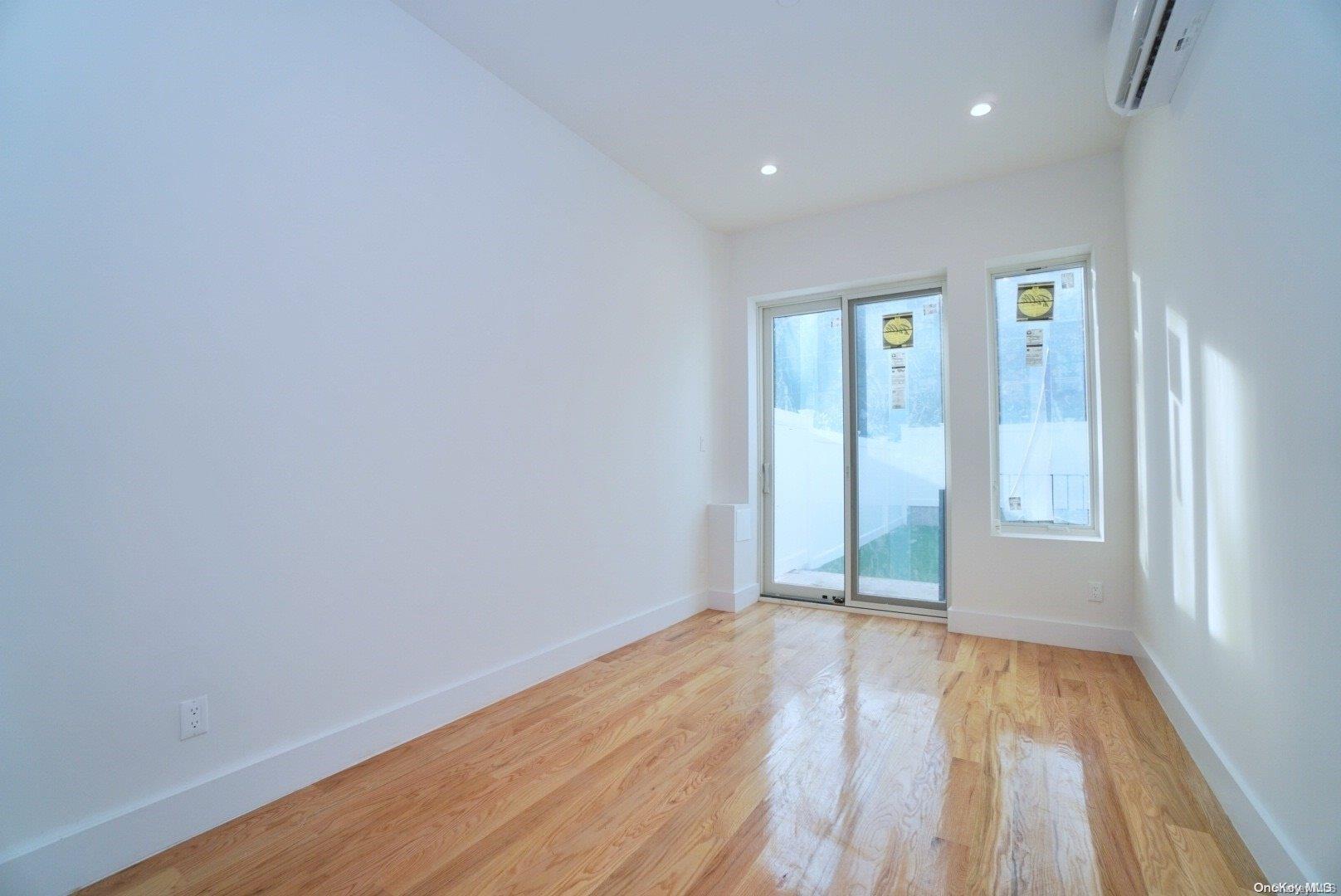 Commercial Sale 28th  Brooklyn, NY 11226, MLS-L3555196-17