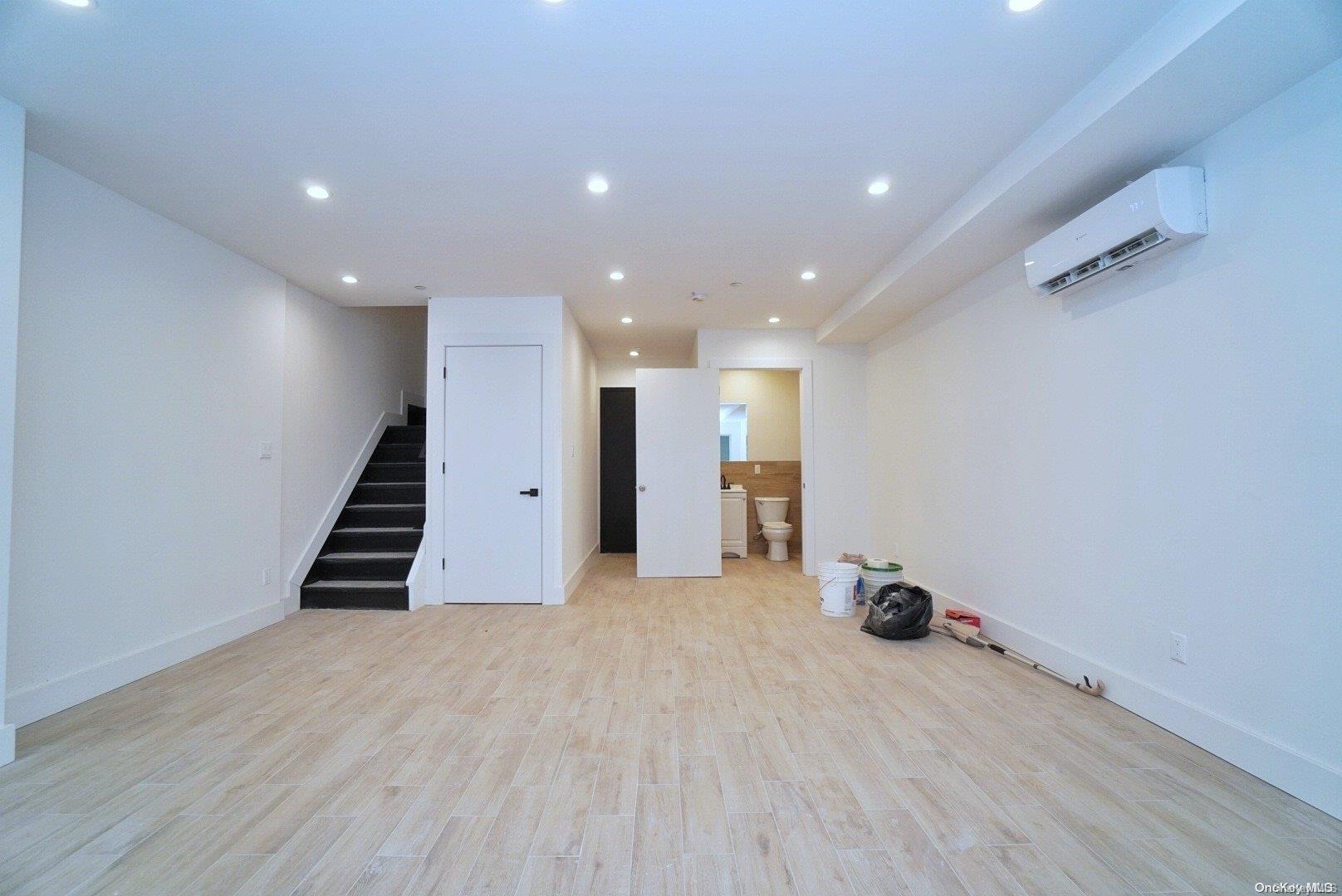 Commercial Sale 28th  Brooklyn, NY 11226, MLS-L3555196-3