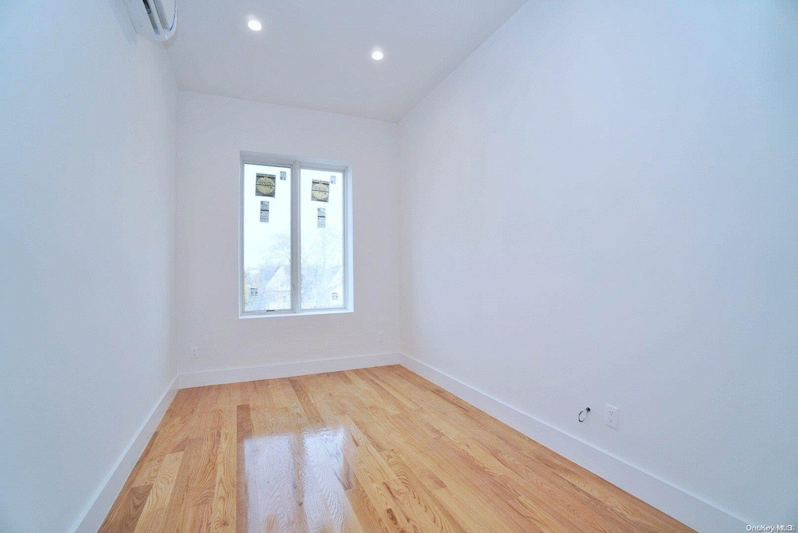 Commercial Sale 28th  Brooklyn, NY 11226, MLS-L3555196-7