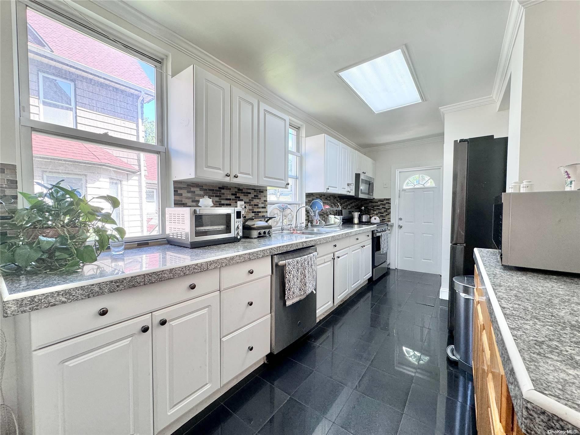 Single Family 109th St  Queens, NY 11418, MLS-L3555744-10