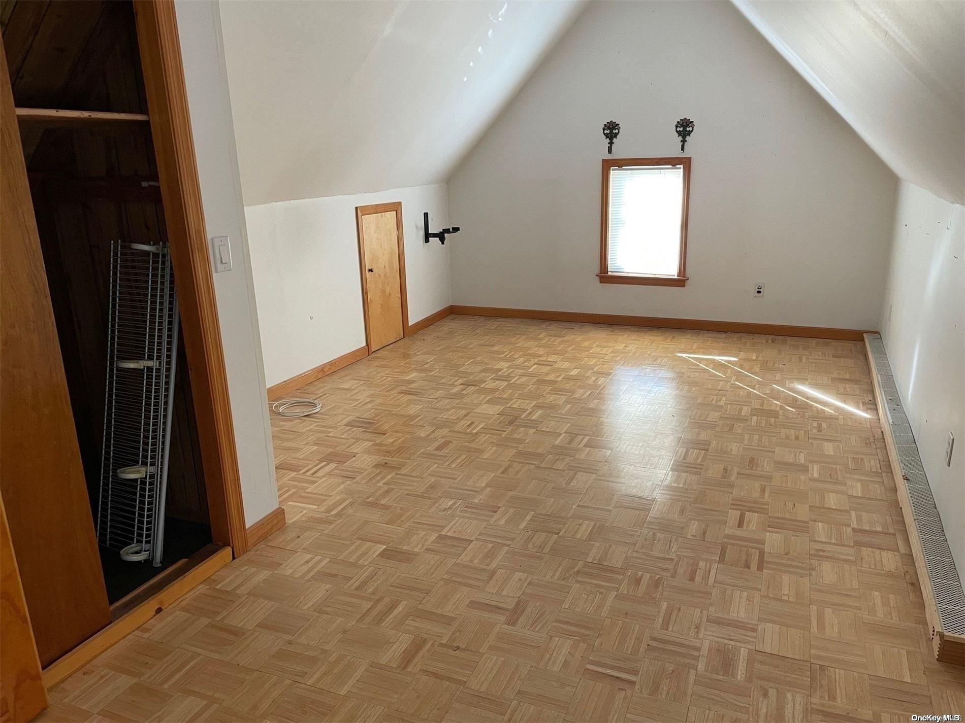 Single Family 119th  Queens, NY 11356, MLS-L3556251-10