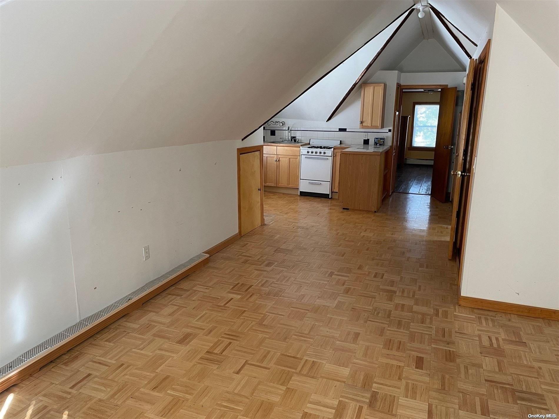Single Family 119th  Queens, NY 11356, MLS-L3556251-12