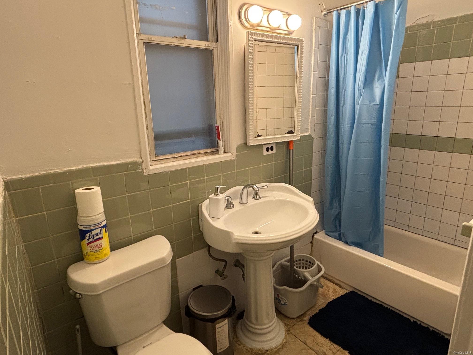 Single Family 119th  Queens, NY 11356, MLS-L3556251-18