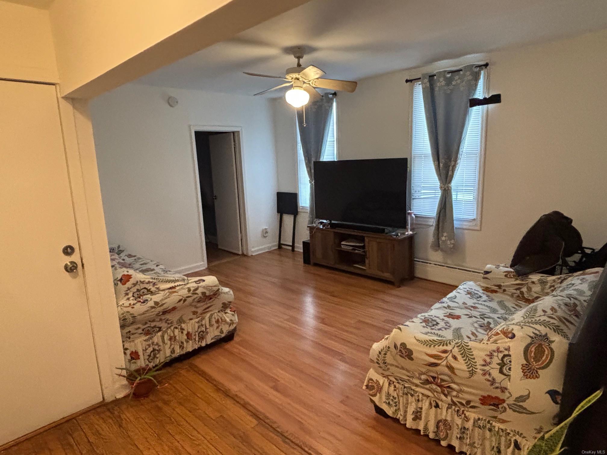 Single Family 119th  Queens, NY 11356, MLS-L3556251-19