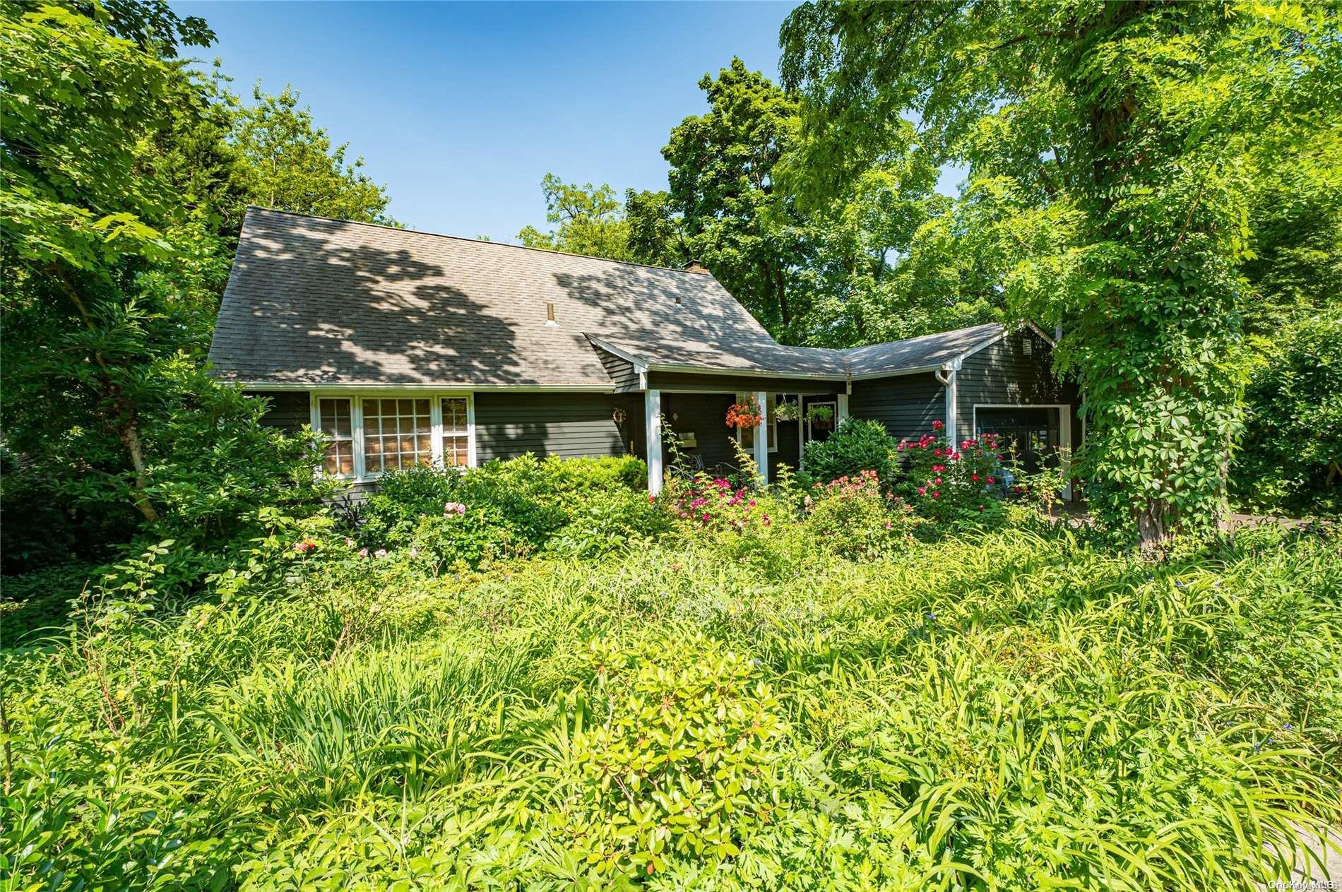 Single Family Broadway  Nassau County, NY 11576, MLS-L3557169-21