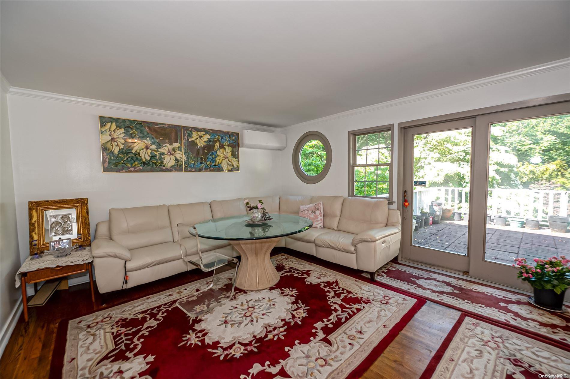 Single Family Broadway  Nassau County, NY 11576, MLS-L3557169-4