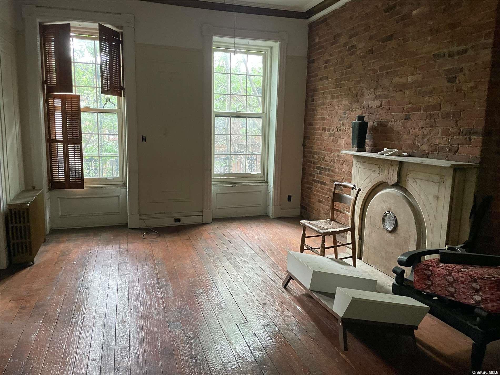 Single Family Saint Marks Pl.  Brooklyn, NY 11217, MLS-L3557416-3