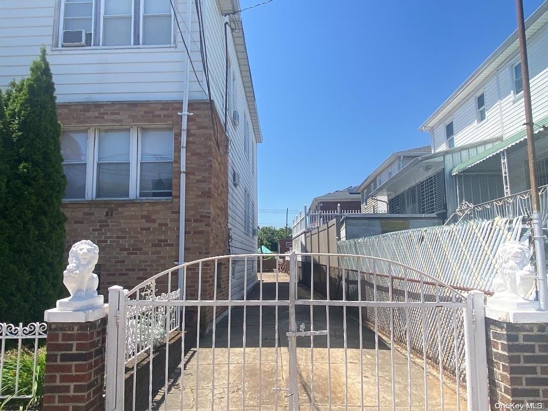 Single Family 89th  Brooklyn, NY 11236, MLS-L3557730-23