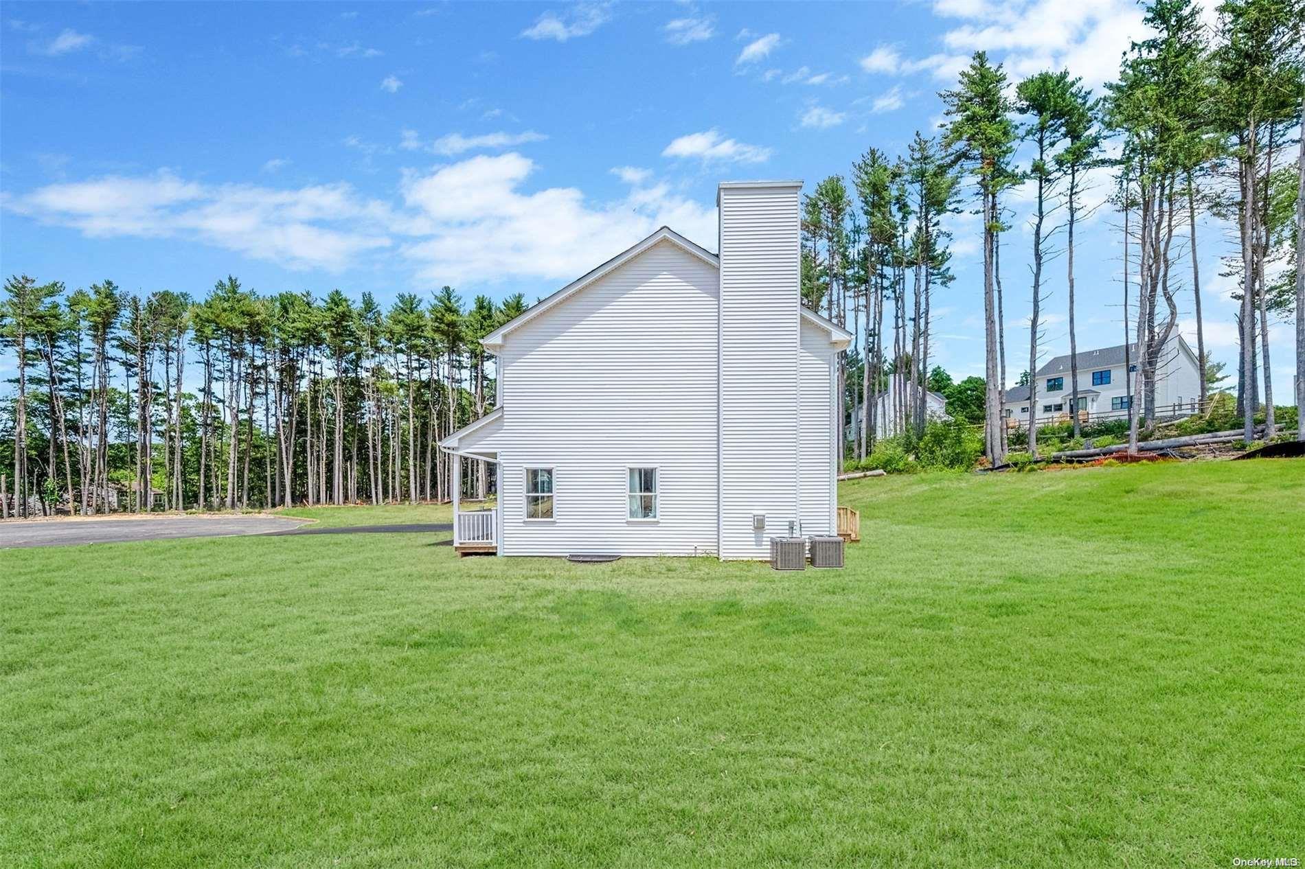 Single Family Cardinal  Suffolk County, NY 11961, MLS-L3558296-2