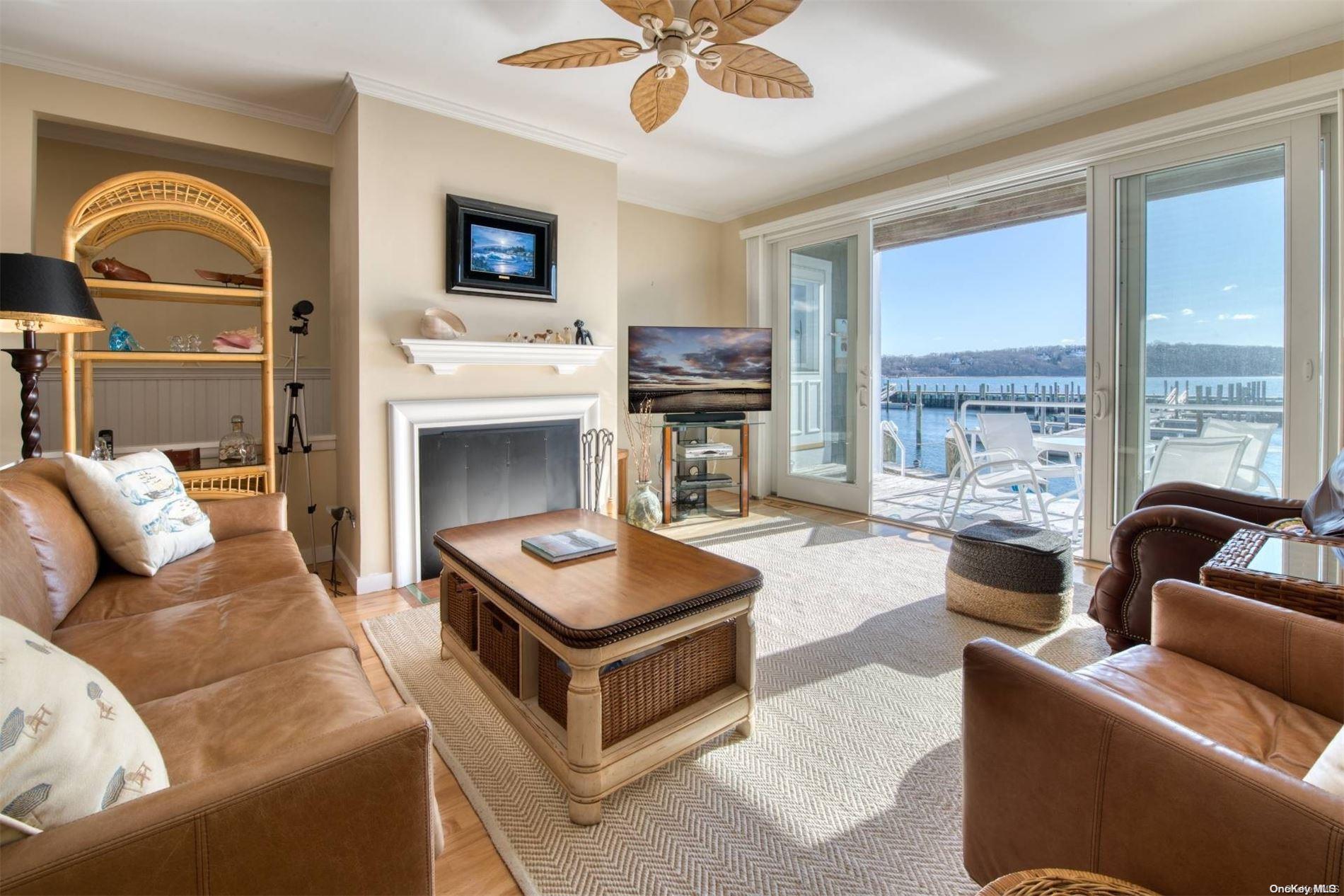 Apartment Oyster Point  Suffolk County, NY 11944, MLS-L3558855-9